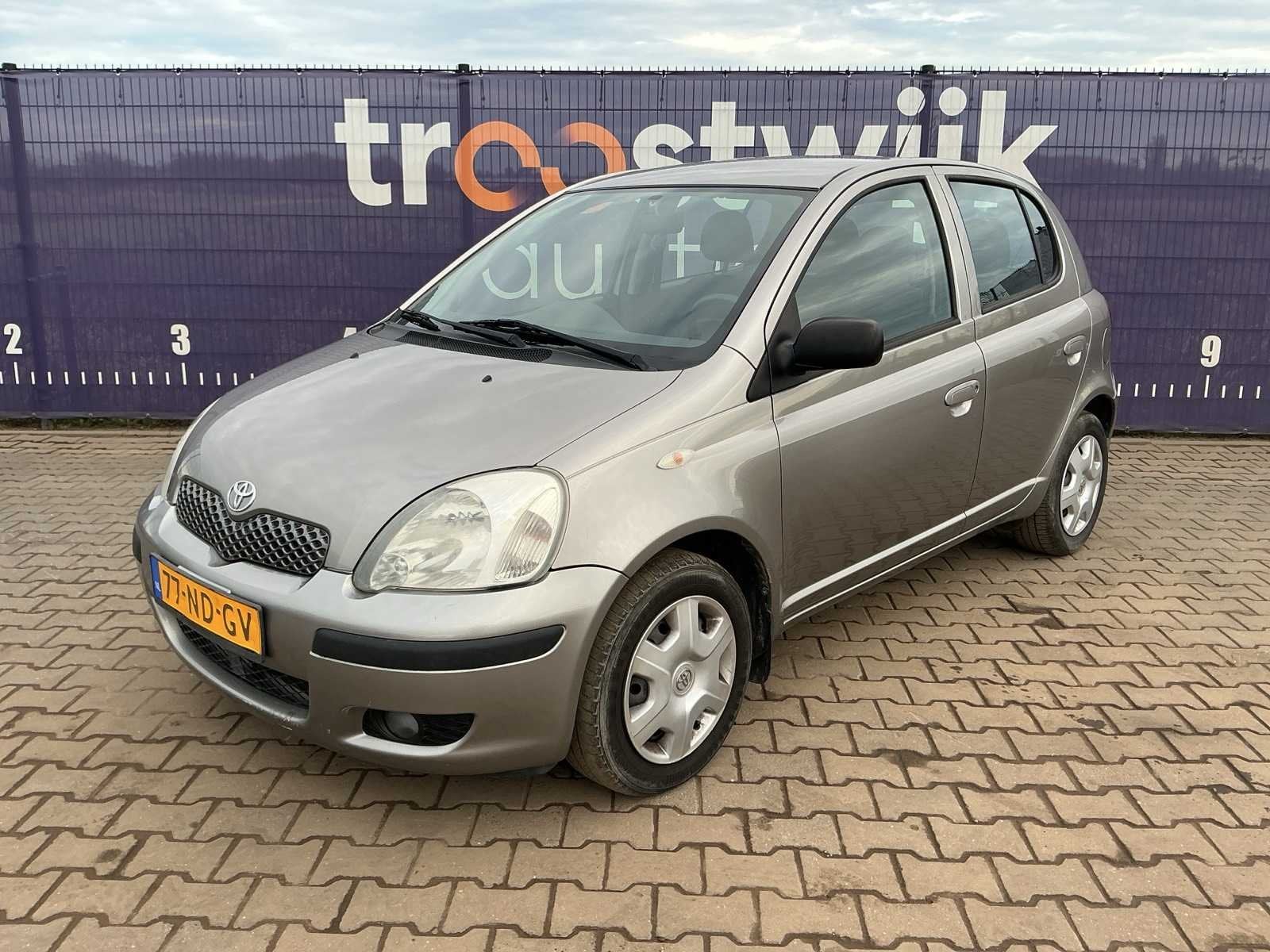 2003 - Toyota - Yaris - 1.0 VVT-i Luna MMT - Personenauto, Auto's, Toyota, Automaat, Gebruikt, 31 €/maand, Bedrijf