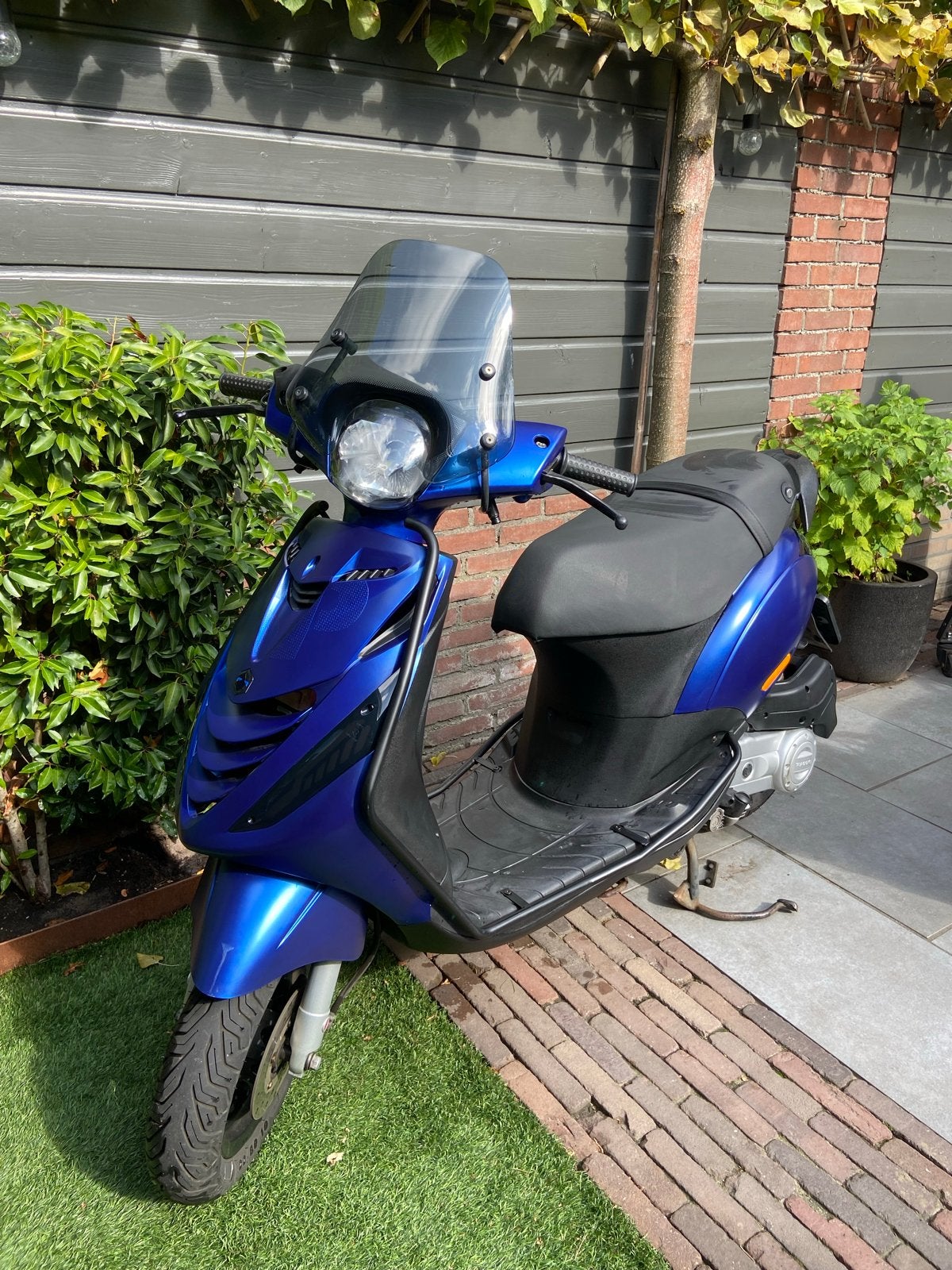 Piaggio Zip SP - Blauw - Goed onderhouden, Fietsen en Brommers, Scooters | Piaggio, Ophalen, Gebruikt, Maximaal 45 km/u, Zip