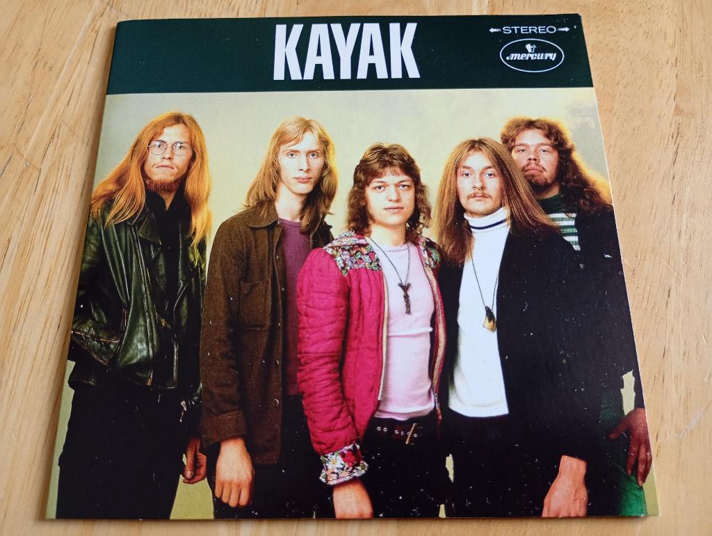 CD Kayak - Dutch Invasion, Verzenden, Zo goed als nieuw, Poprock