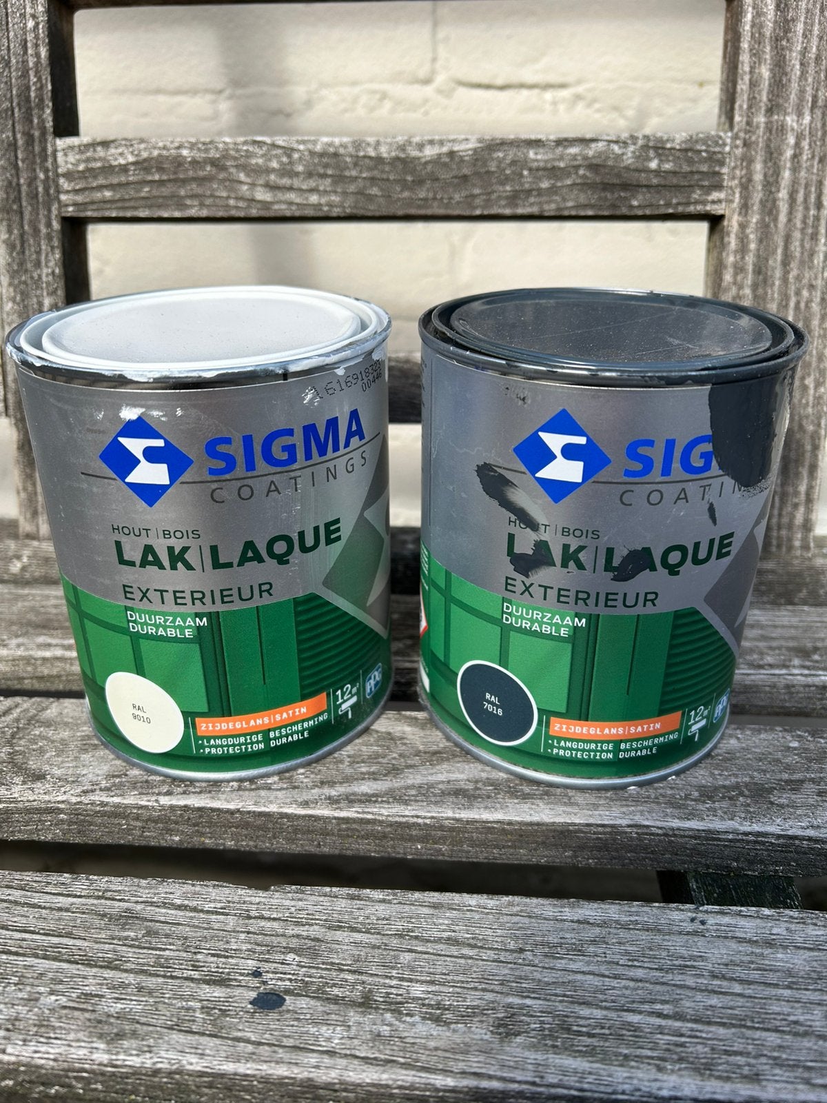 Sigma lak RAL 7016 + 9010, Ophalen, Zo goed als nieuw, Wit, Lak