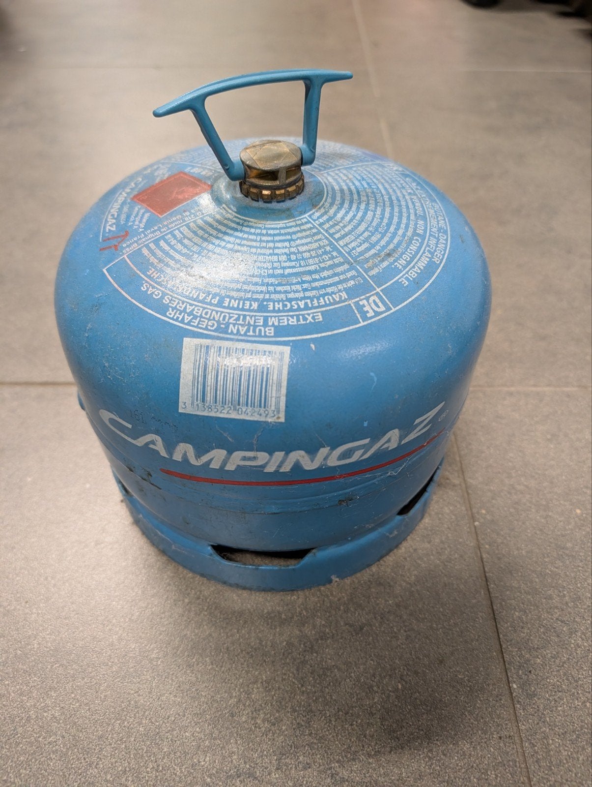 Lege Campingaz 904 gasfles, Ophalen, Gebruikt