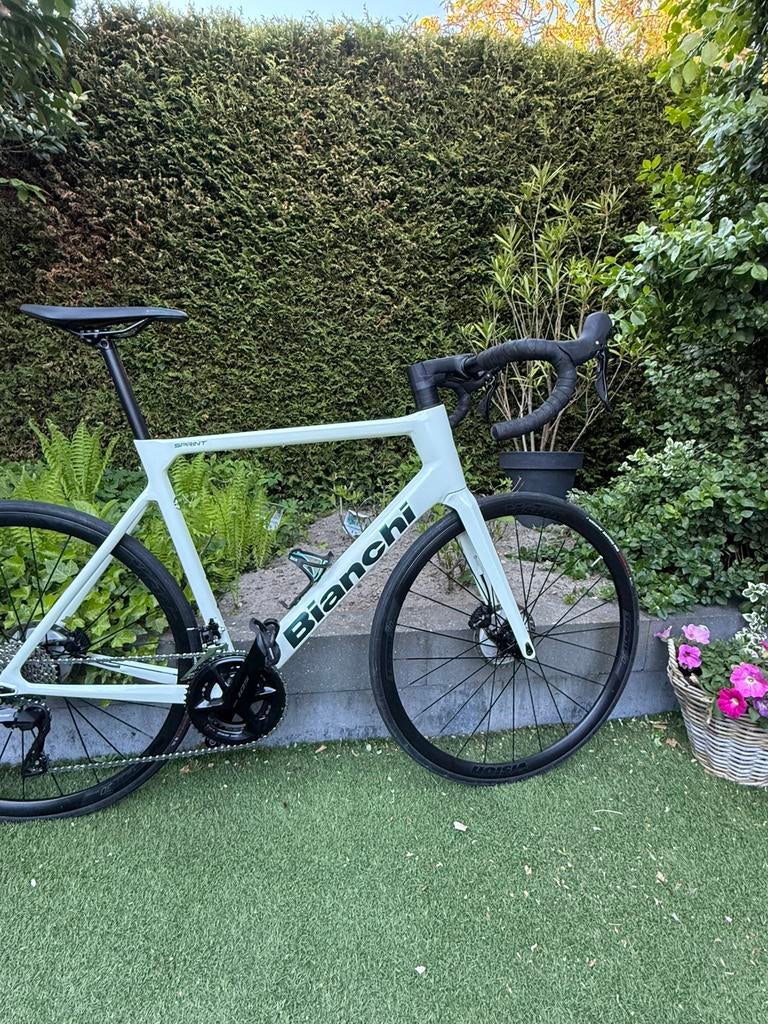 Bianchi Sprint- Zgan 57cm! Geintegr.kabels in stuur!, Fietsen en Brommers, Fietsen | Heren | Sportfietsen en Toerfietsen, 28 inch