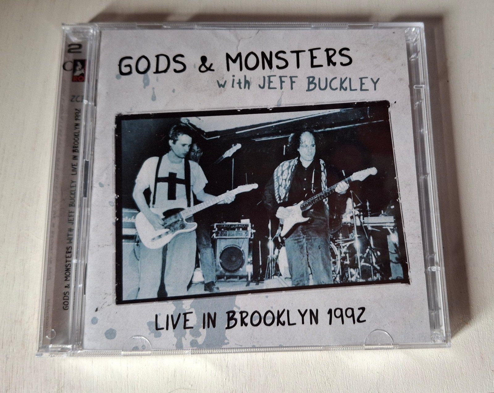 Gods & Monsters met Jeff Buckley - Live in Brooklyn 1992 CD, Cd's en Dvd's, Cd's | Rock, Inclusief doosje, Ophalen of Verzenden