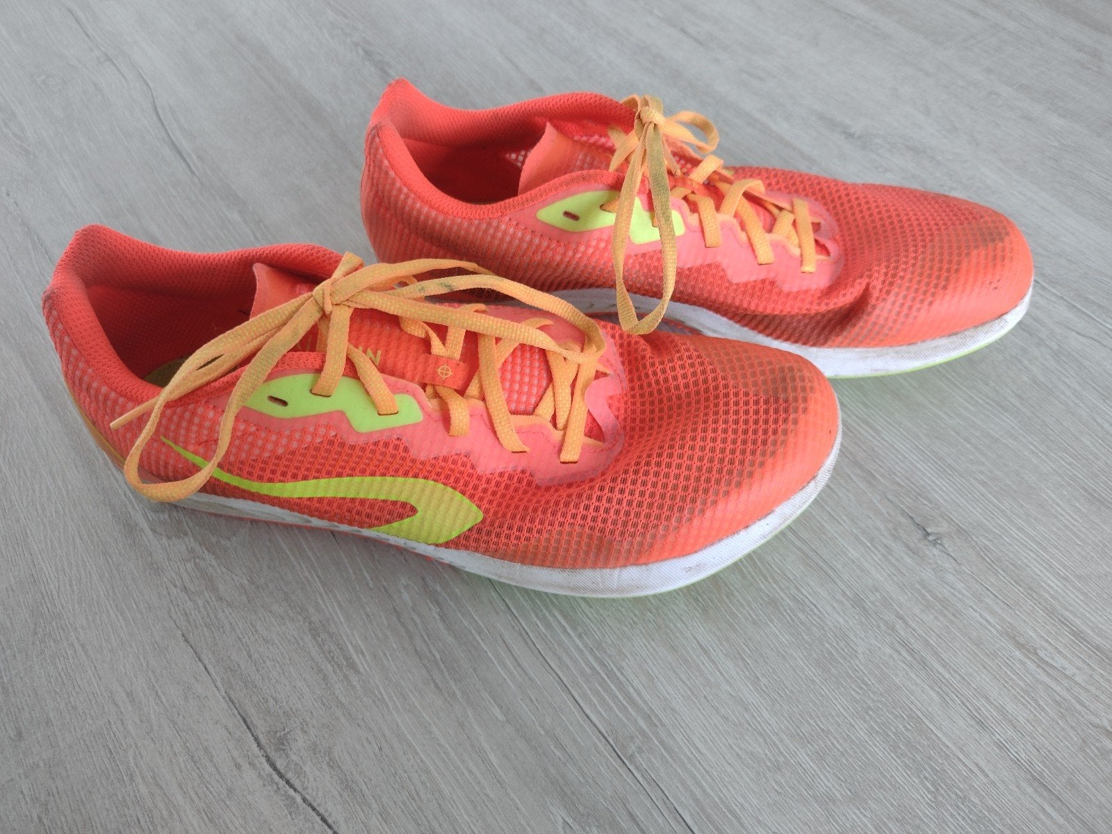 Kiprun spikes maat 43, Sport en Fitness, Loopsport en Atletiek, Ophalen, Spikes, Overige merken