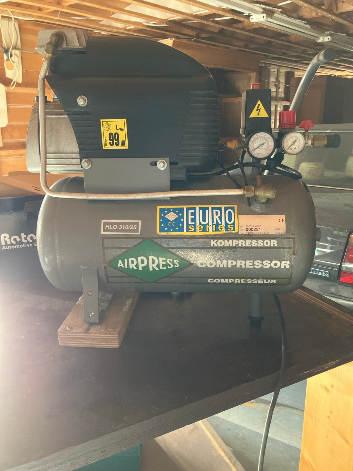 Airpress HLO 310/25 Compressor, Ophalen, Gebruikt, 6 tot 10 bar, 25 tot 100 liter