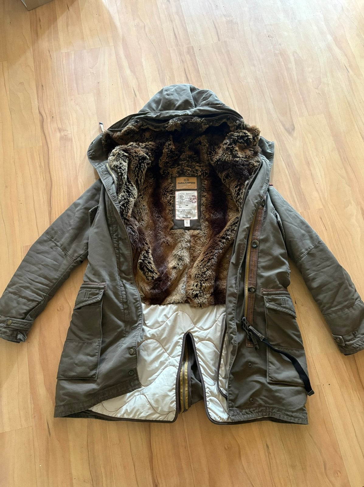 Originele faux fur jas van Parajumpers mt S, Ophalen of Verzenden, Zo goed als nieuw, Maat 36 (S), Groen