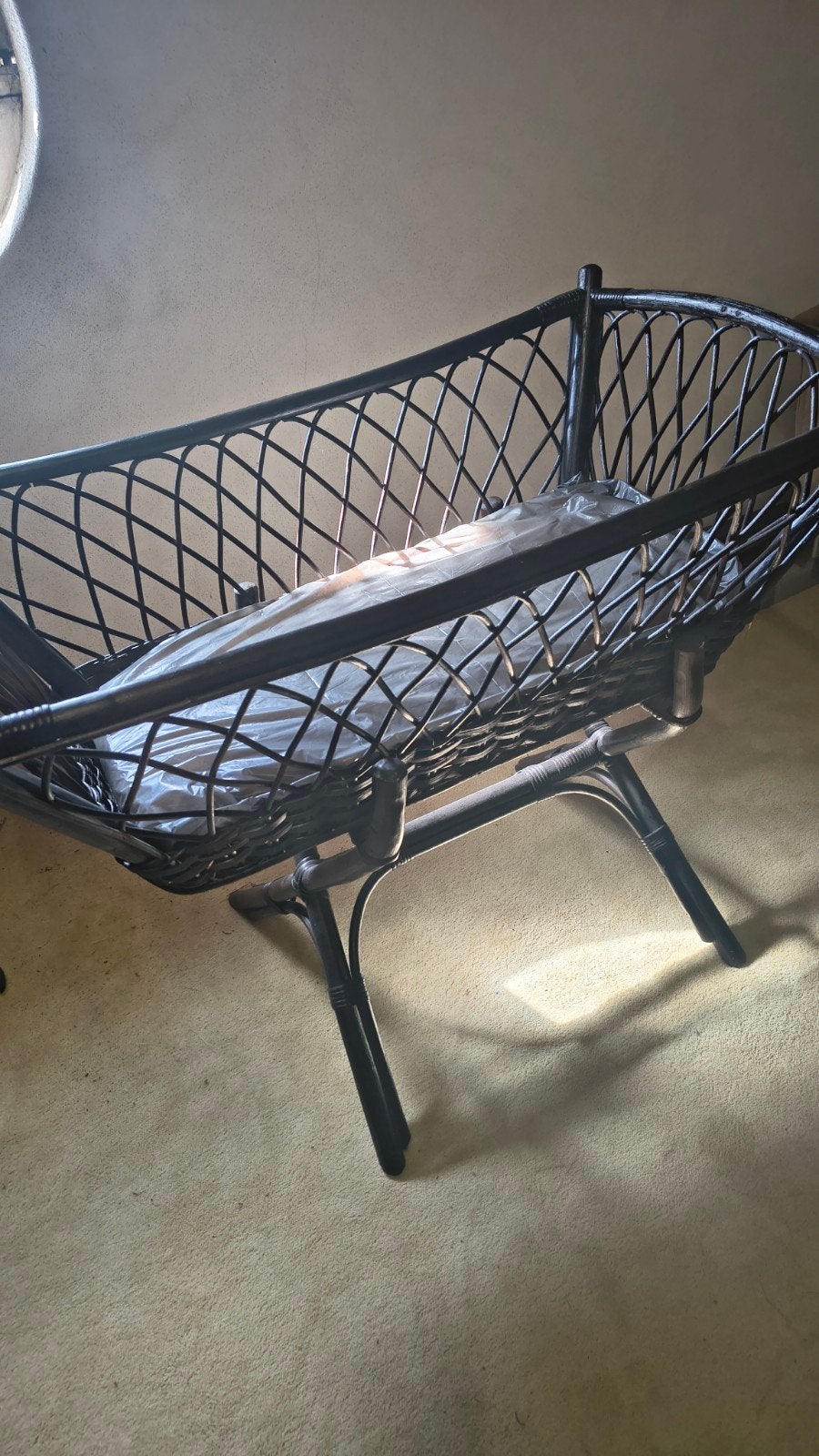 Vintage Rotan Baby Wiegje / Cosleeper met Matrasje, Ophalen, Gebruikt, Wieg