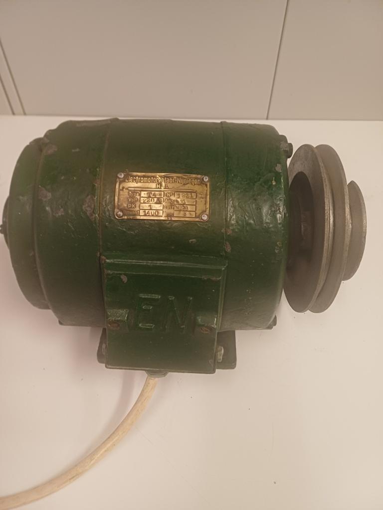 Electromotor, Doe-het-zelf en Verbouw, Motoren, Ophalen of Verzenden, Elektromotor