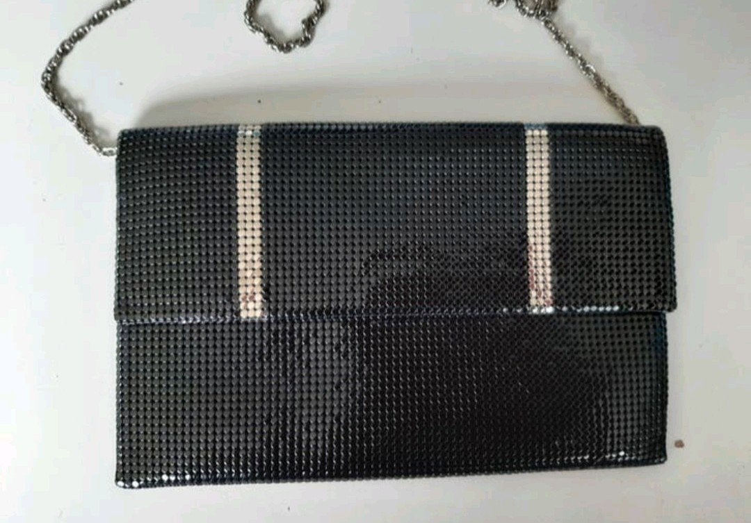 Vintage avondtasje merk Atelier Munch, Ophalen of Verzenden, Gebruikt, Zwart, Avondtasje