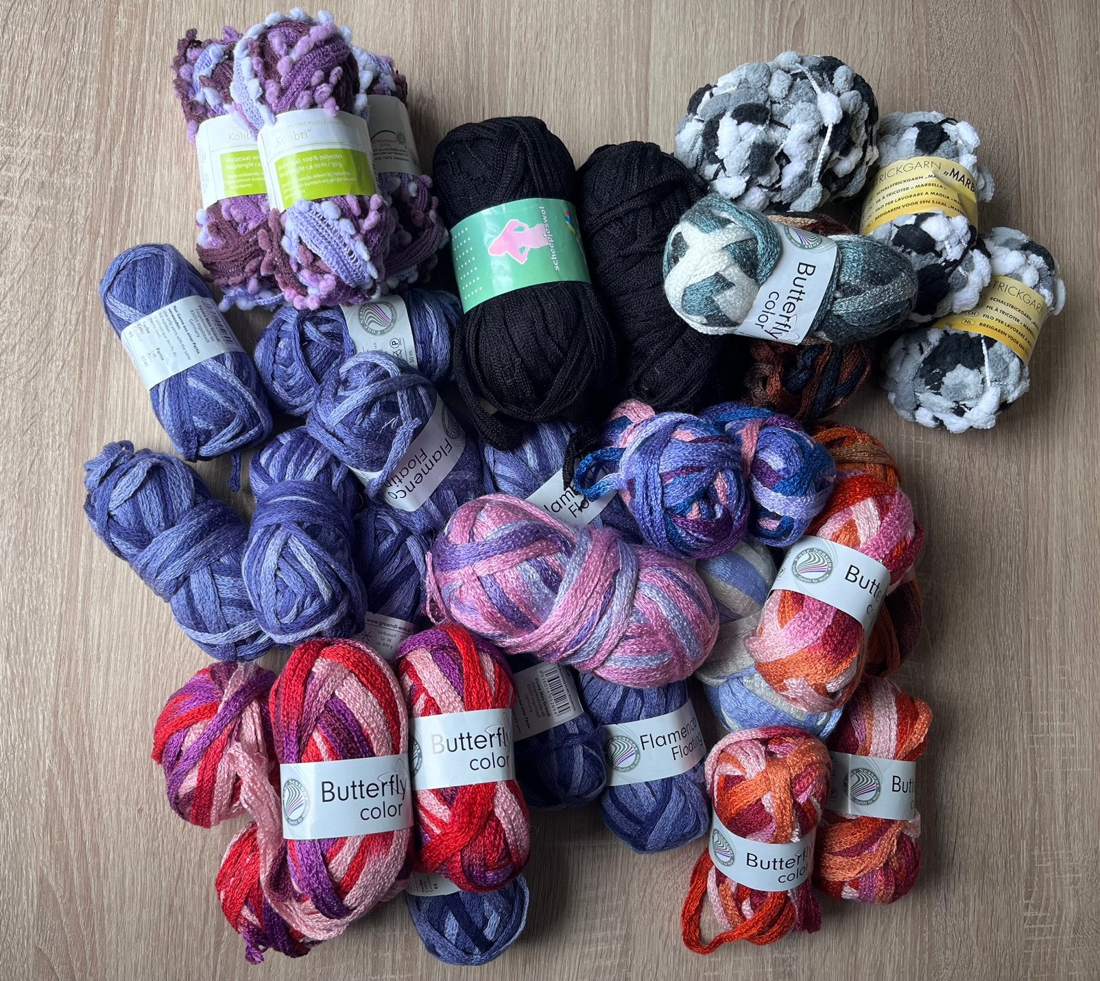 Groot pakket pompom, net- en lint garen, Ophalen of Verzenden, Zo goed als nieuw, Breien of Haken, Wol of Garen