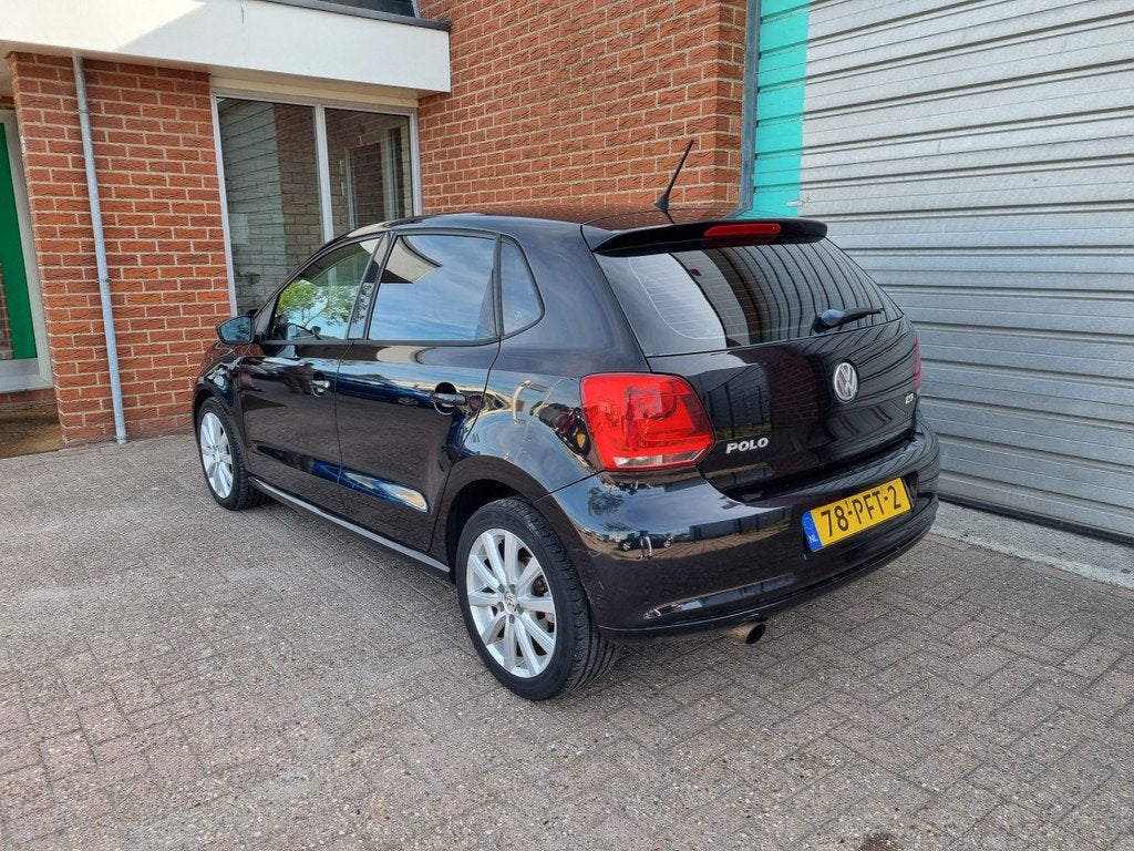 Volkswagen Polo 1.2 TSI Comfortline 5-Drs 6-Bak Airco! Bj:20, Auto's, Voorwielaandrijving, Euro 5, Zwart, Handgeschakeld
