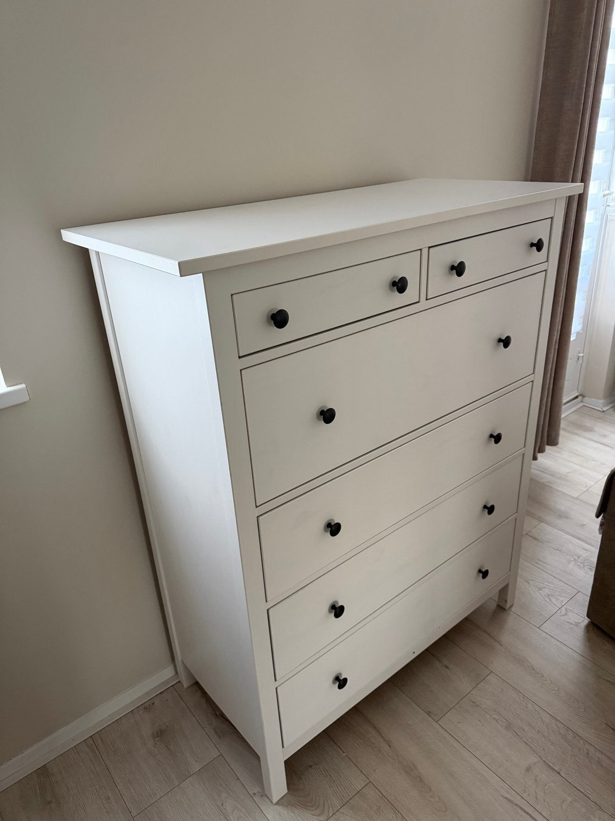 Foto 3 van Witte ladekast met 6 lades Ikea