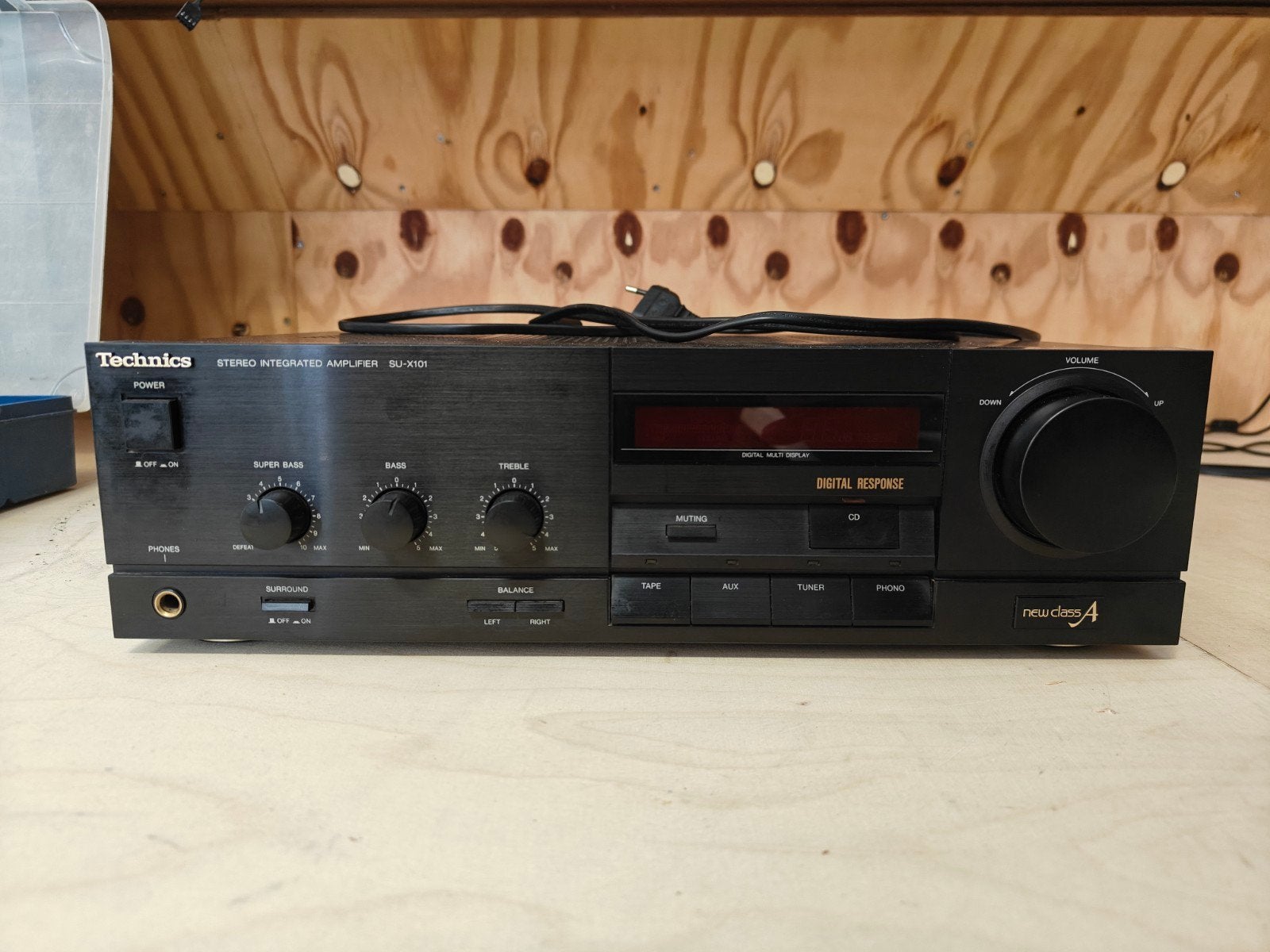 Technics SU-X101 Stereo versterker., Audio, Tv en Foto, Overige merken, Ophalen of Verzenden, Zo goed als nieuw, 120 watt of meer