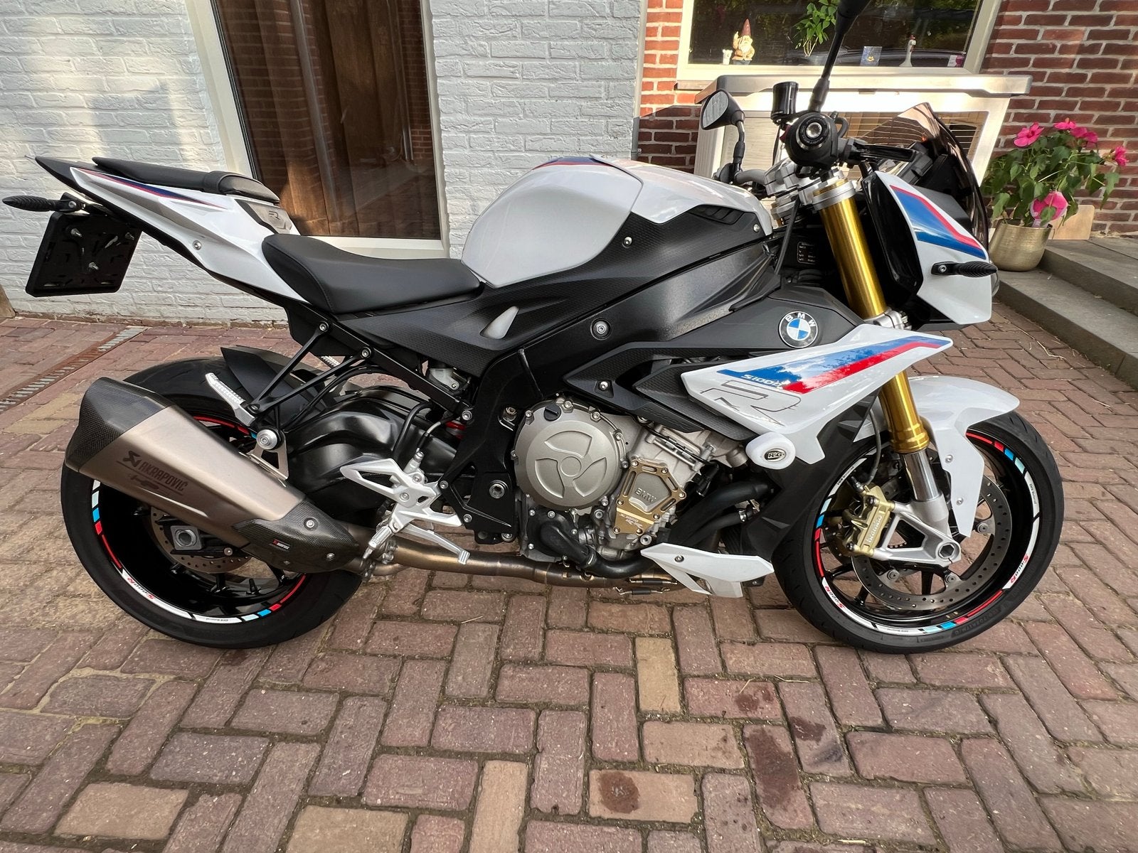 BMW S1000R Naked Bike 2017 -Full option-Dealeronderhouden, Motoren, Occasion, 4 cilinders, Motorrijbewijs A, Particulier