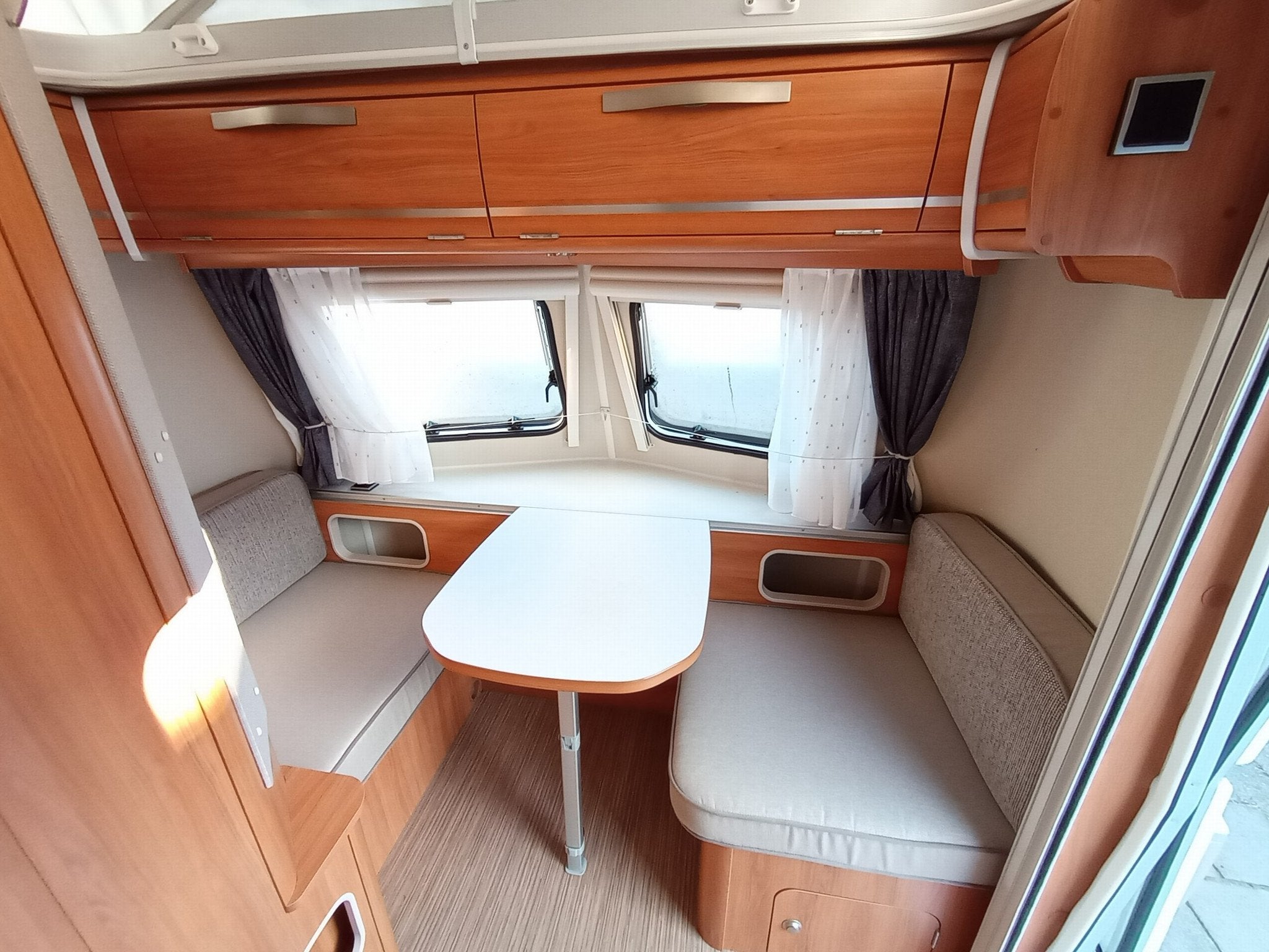 Eriba Touring Troll 542 (bj 2019), Caravans en Kamperen, Tot en met 2, Bedrijf, 750 - 1000 kg, Watertank vast