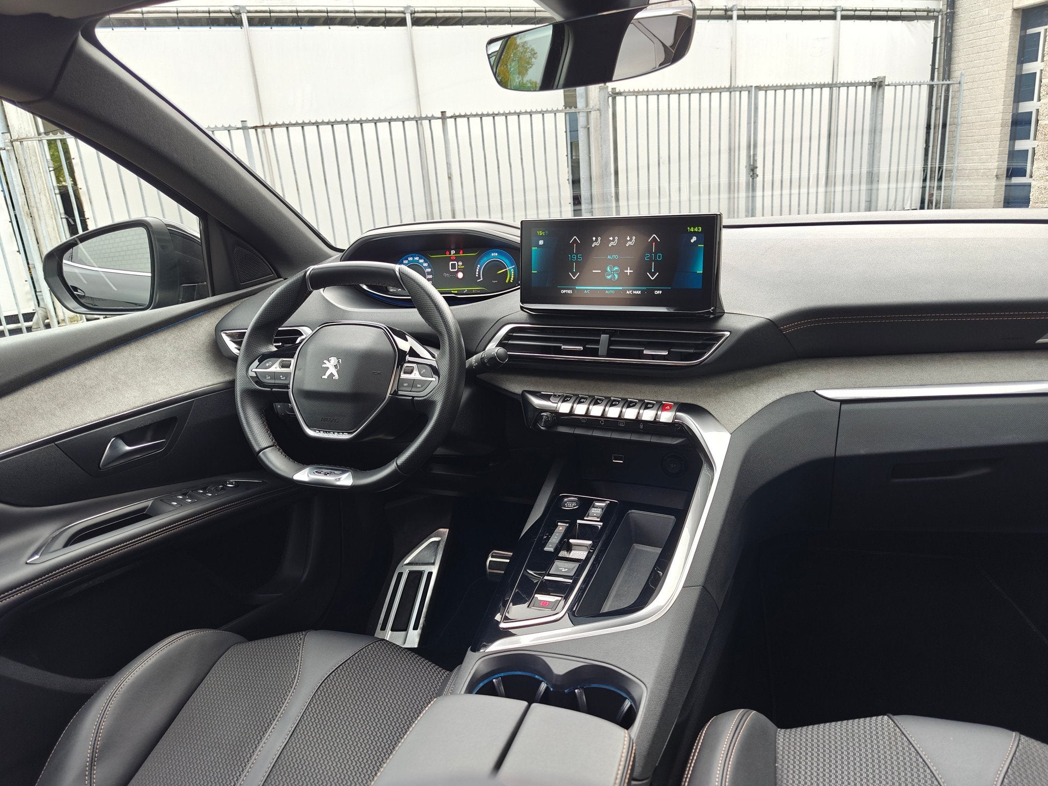 Peugeot 3008 1.6 HYbrid4 300 GT | Navigatie | Panoramadak |, Auto's, Peugeot, 12 maanden, Euro 6, 4 cilinders, Zwart