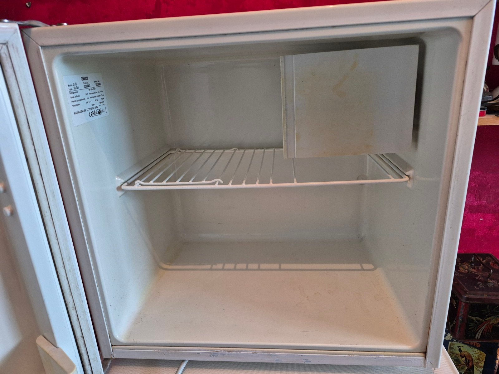 ZANUSSI kleine koelkast met vriesvakje, Ophalen, Gebruikt, Minder dan 85 cm, Minder dan 75 liter