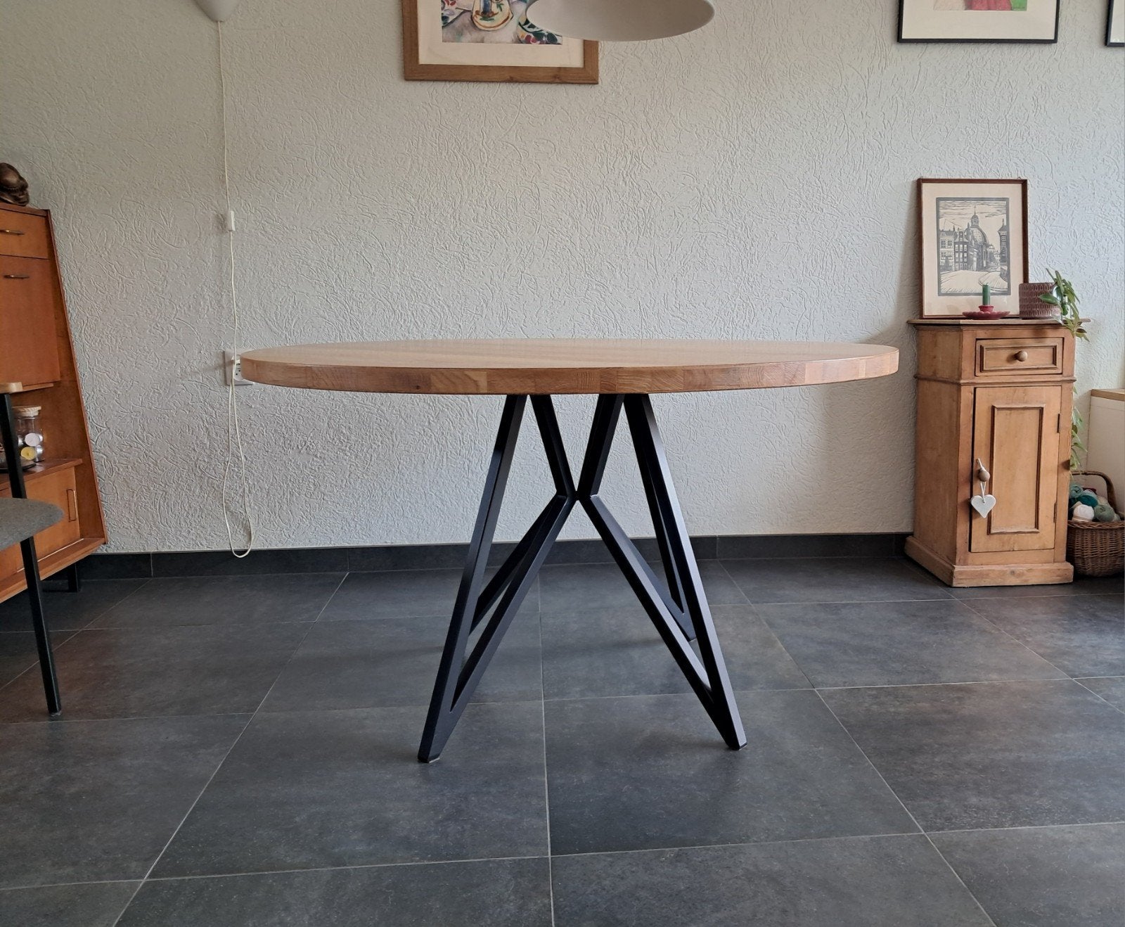 Studio HENK Butterfly Quadpod eettafel - Zwart frame, Ophalen, Studio Henk Quapod Butterfly, Gebruikt, Rond