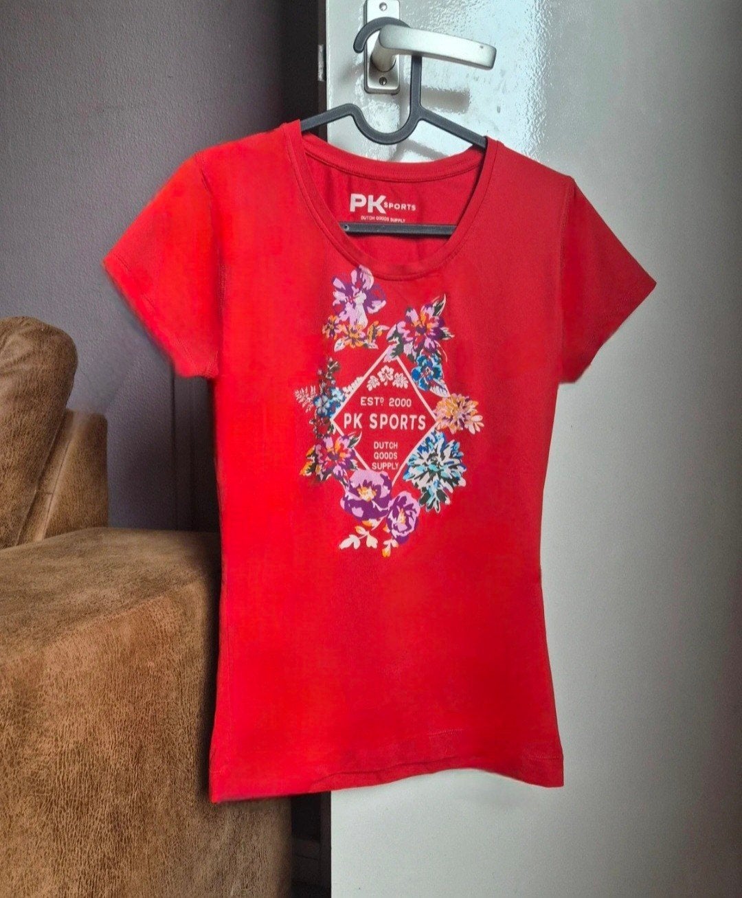 ALS NIEUW Rood PK met bloemen paardrijshirt, maat M, Maat 38/40 (M), Ophalen of Verzenden, Zo goed als nieuw, Korte mouw
