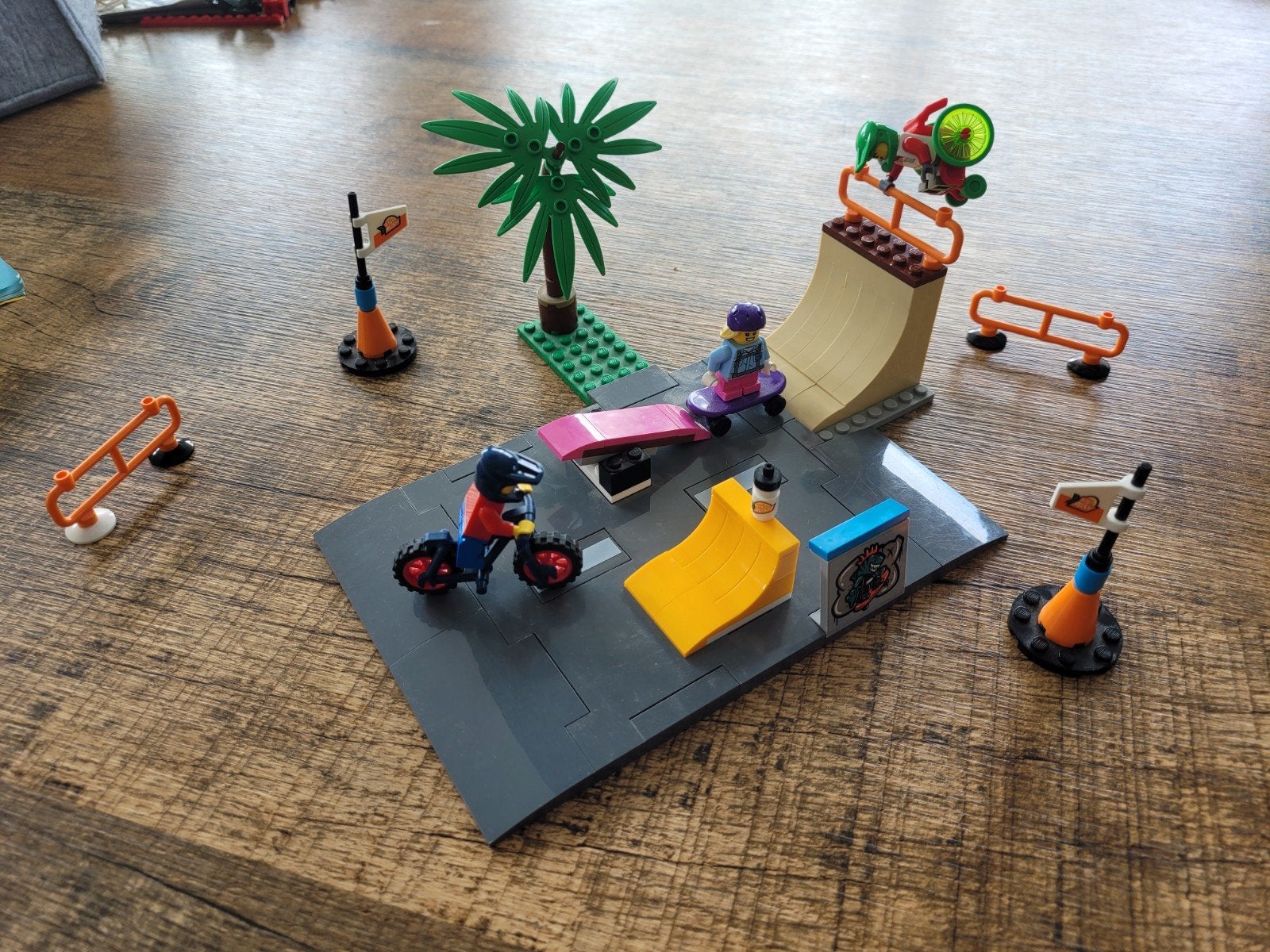 Lego 60290 City skate parkje, Complete set, Overige typen, Ophalen of Verzenden, Zo goed als nieuw