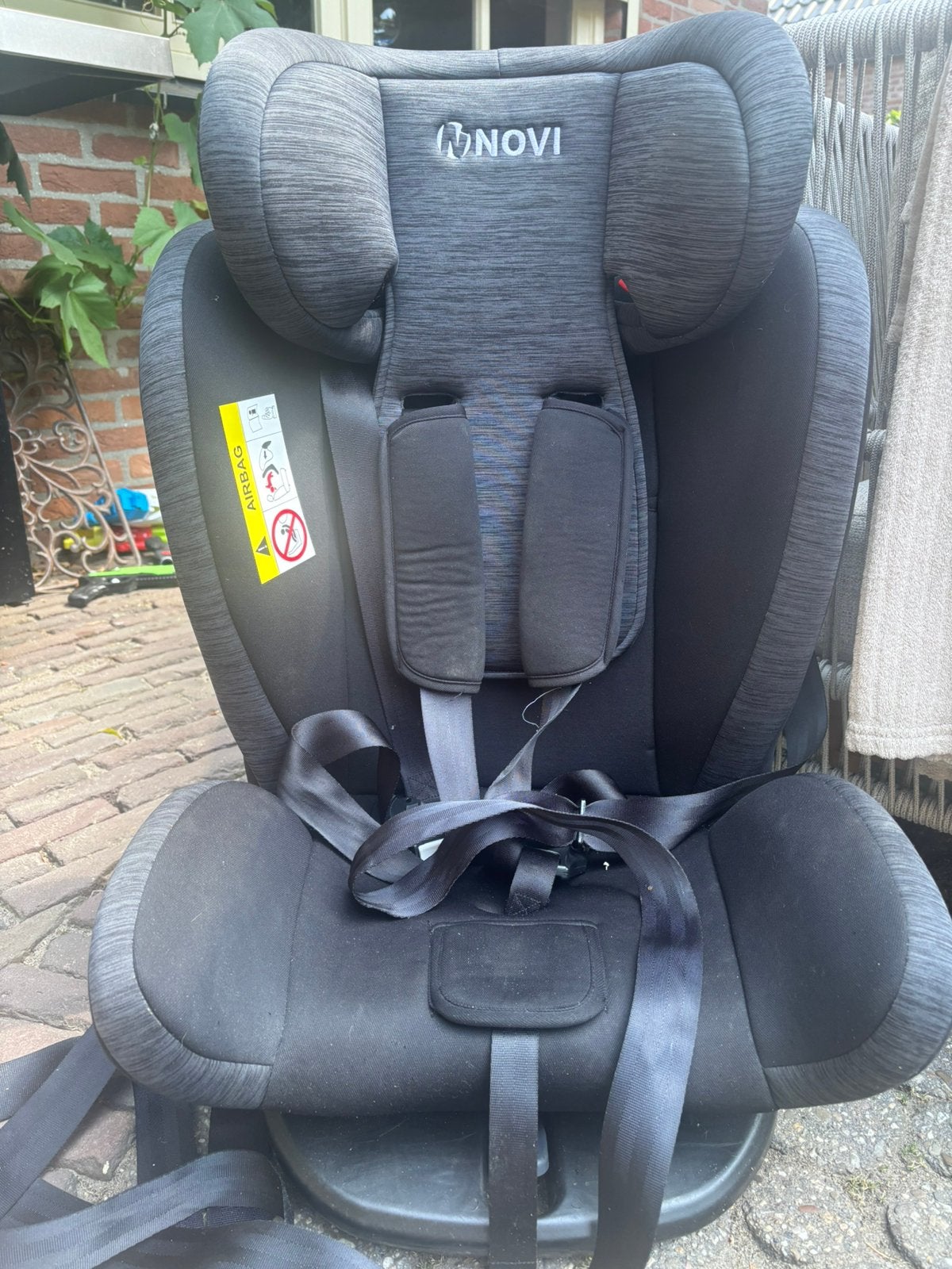 Novi Goliath autostoel, 15 t/m 36 kg, Zo goed als nieuw, Isofix, Ophalen