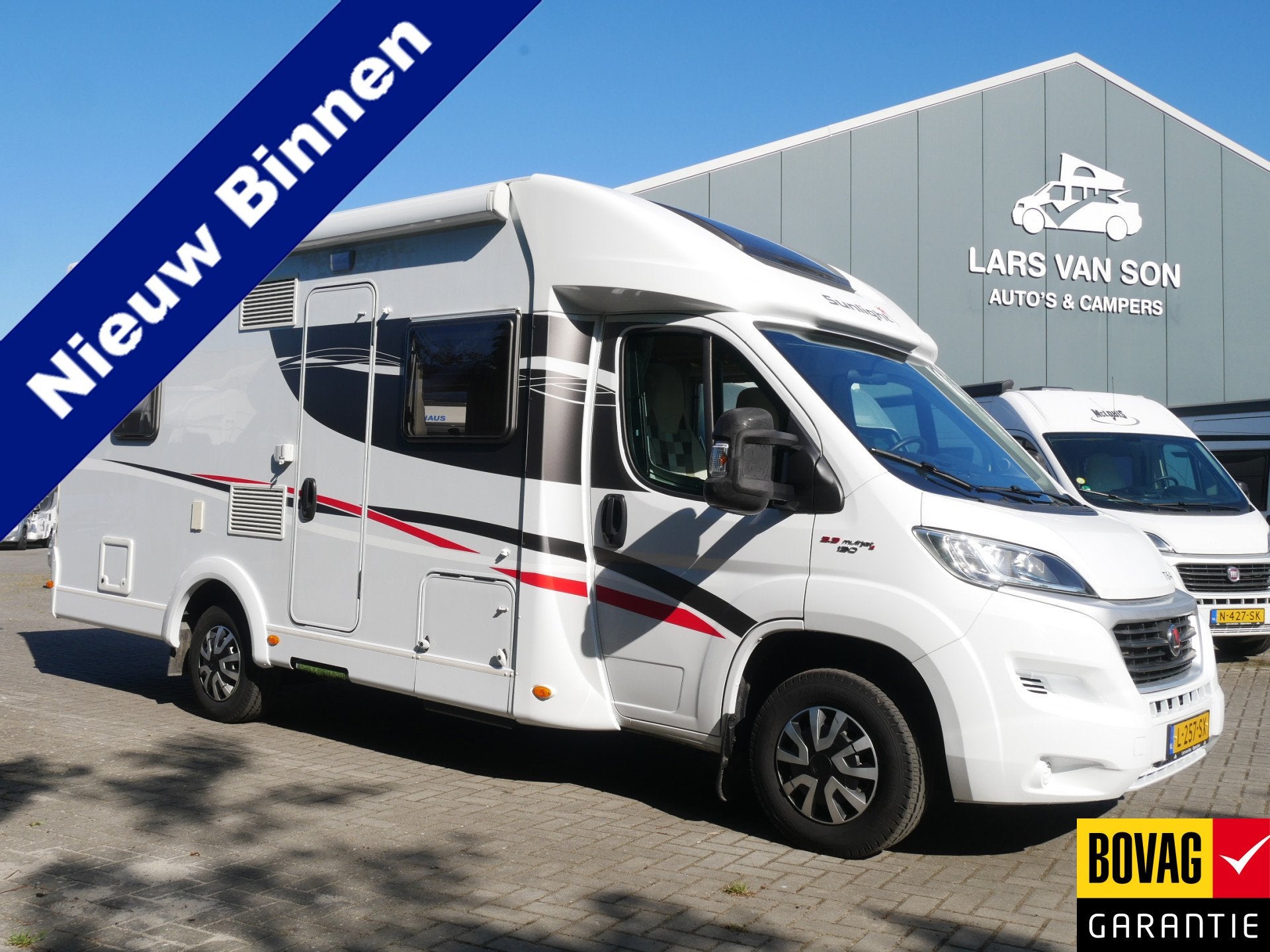 Sunlight T 64, Fransbed, Hefbed, Ruime Rondzit, Fiat, Caravans en Kamperen, Sunlight, Ringverwarming, Almersdorperweg 39
1674NW  OPPERDOES, NL