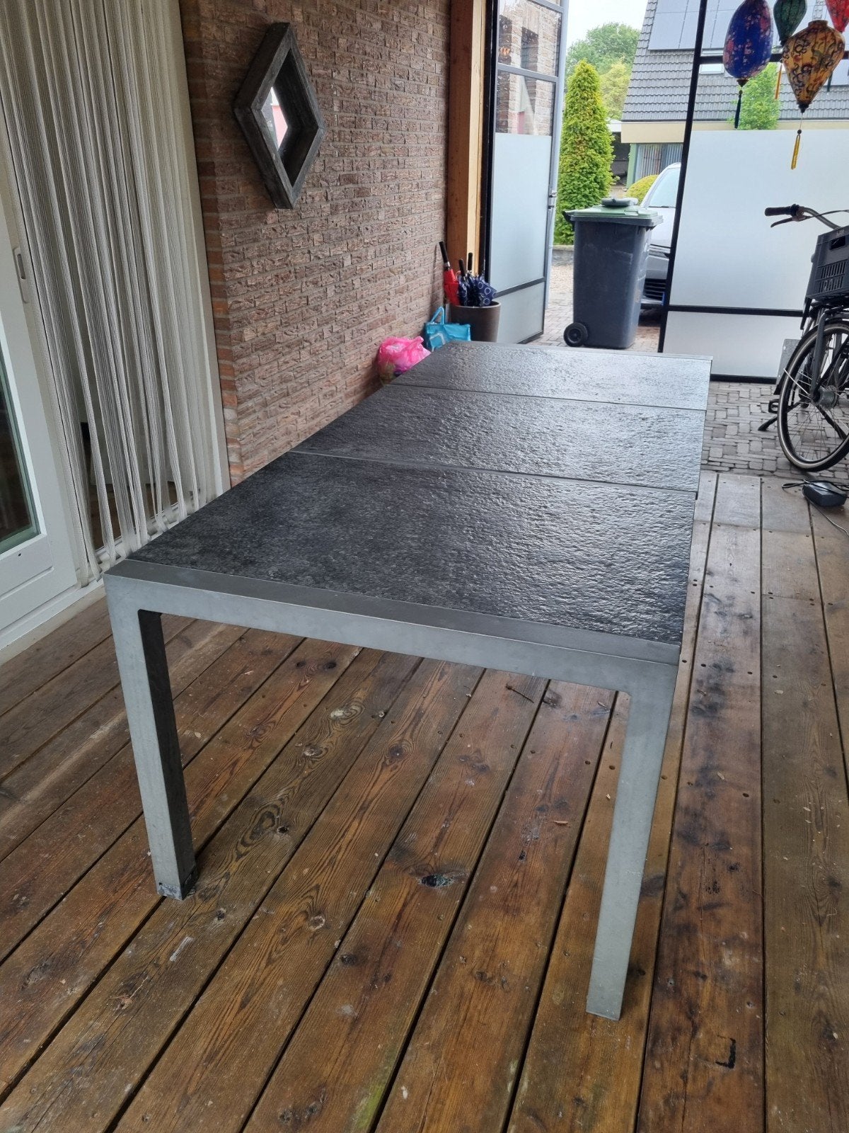 Grote tuintafel met stenen blad - 8 personen (210x96x75), Tuin en Terras, Tuintafels, Ophalen, Gebruikt, Rechthoekig, Aluminium