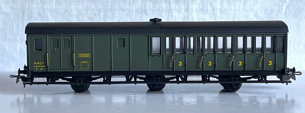 MMM-GR: Rijtuig 3e klas met bagageafdeling van de SNCF, Hobby en Vrije tijd, Modeltreinen | H0, Overige merken, Gebruikt, Gelijkstroom