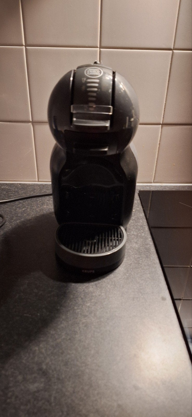 DOLCE GUSTO KOFFIEAPPARAAT, Ophalen of Verzenden, Zo goed als nieuw