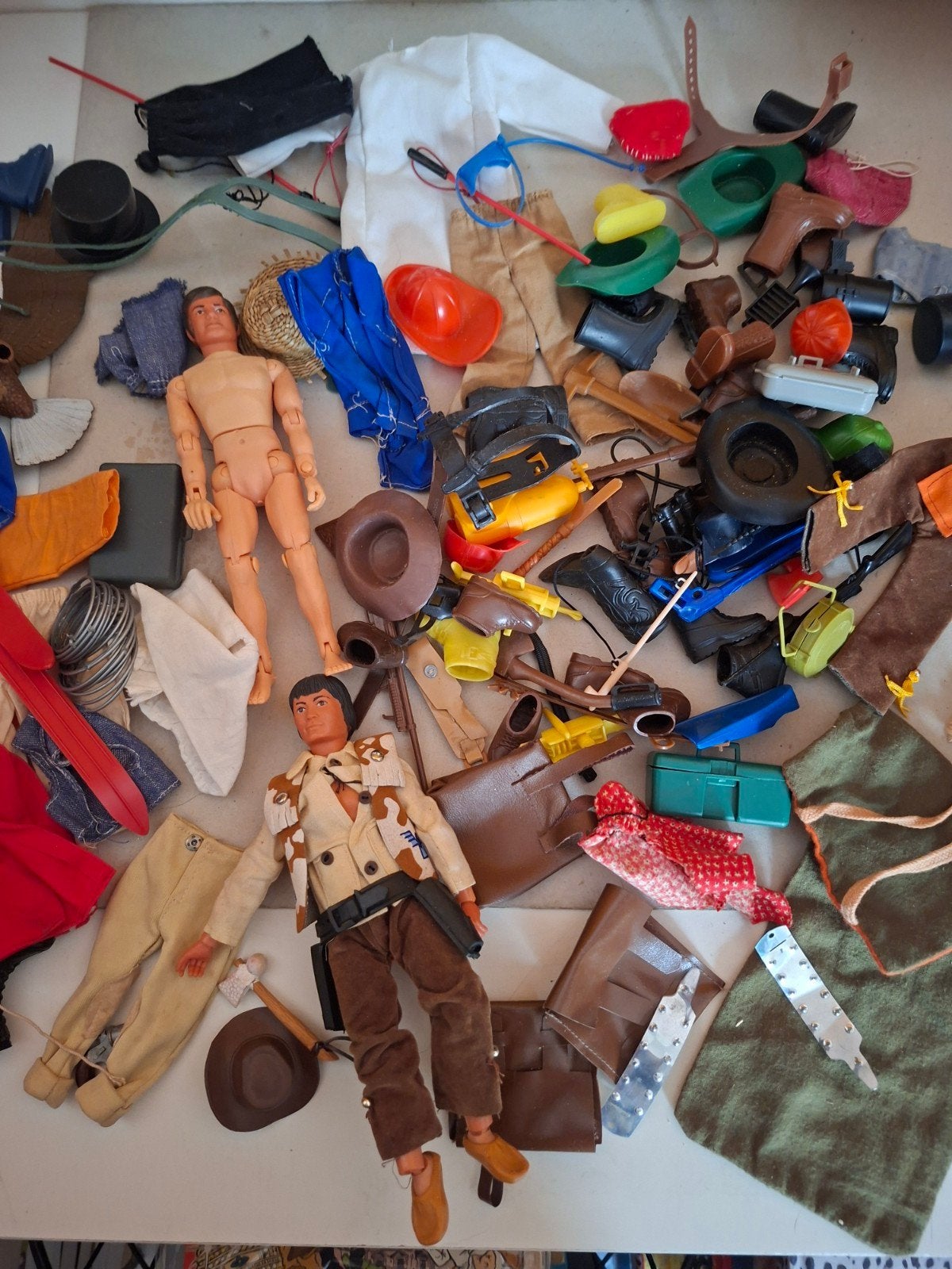 Vintagetoys big jim lone ranger doll spulletjes accessoires, Verzenden