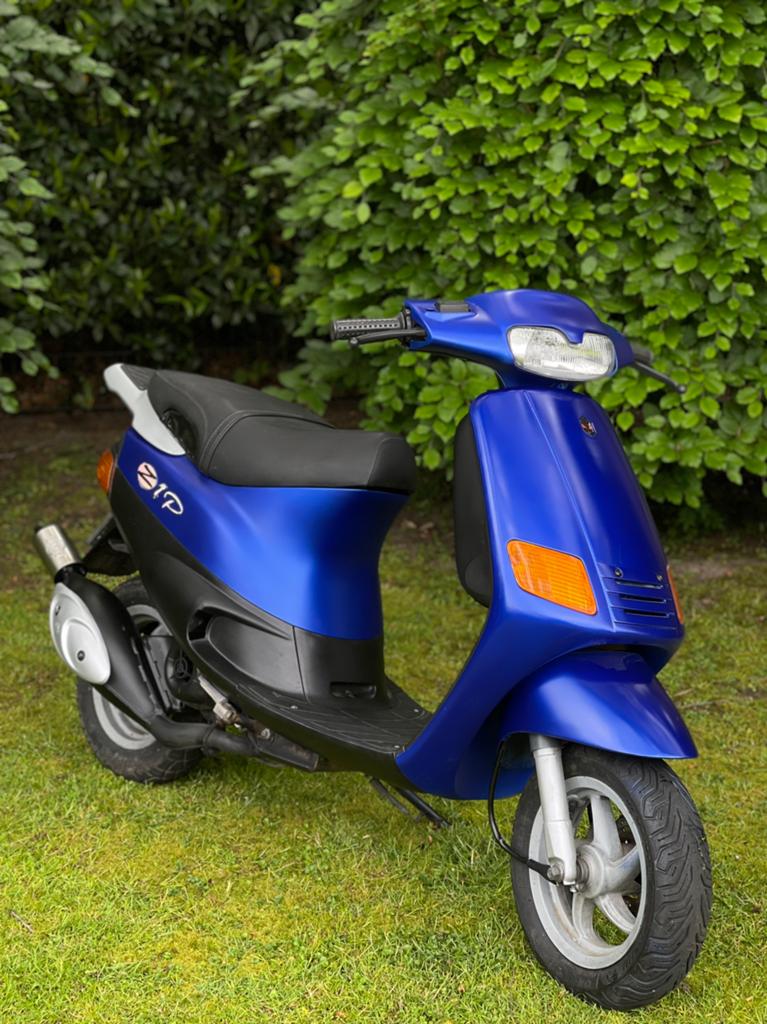 Zip type 3 Brom 70cc, Fietsen en Brommers, Scooters | Piaggio, Zo goed als nieuw, Zip, Tweetakt, Ophalen of Verzenden