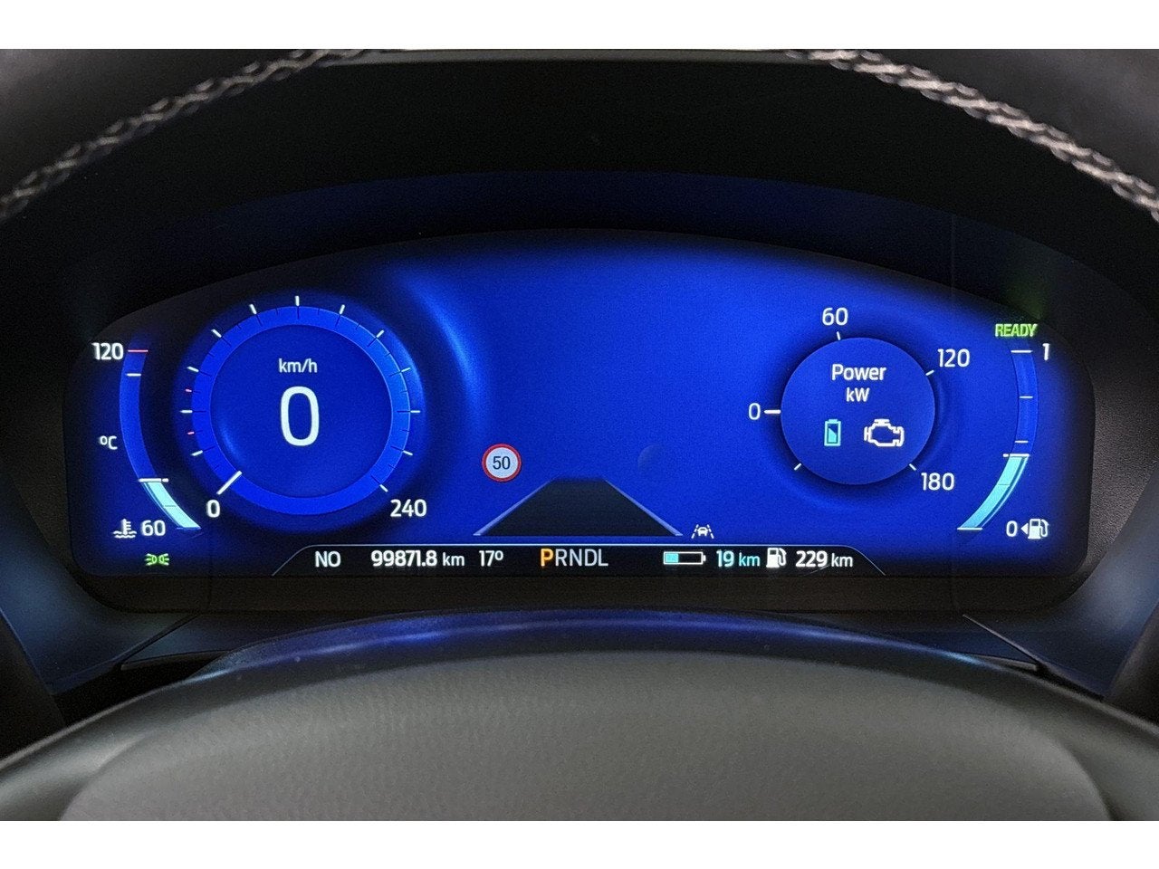 Foto 12 van Ford Kuga 2.5 PHEV Vignale Pano Leder Stuur-Stoelverwarming