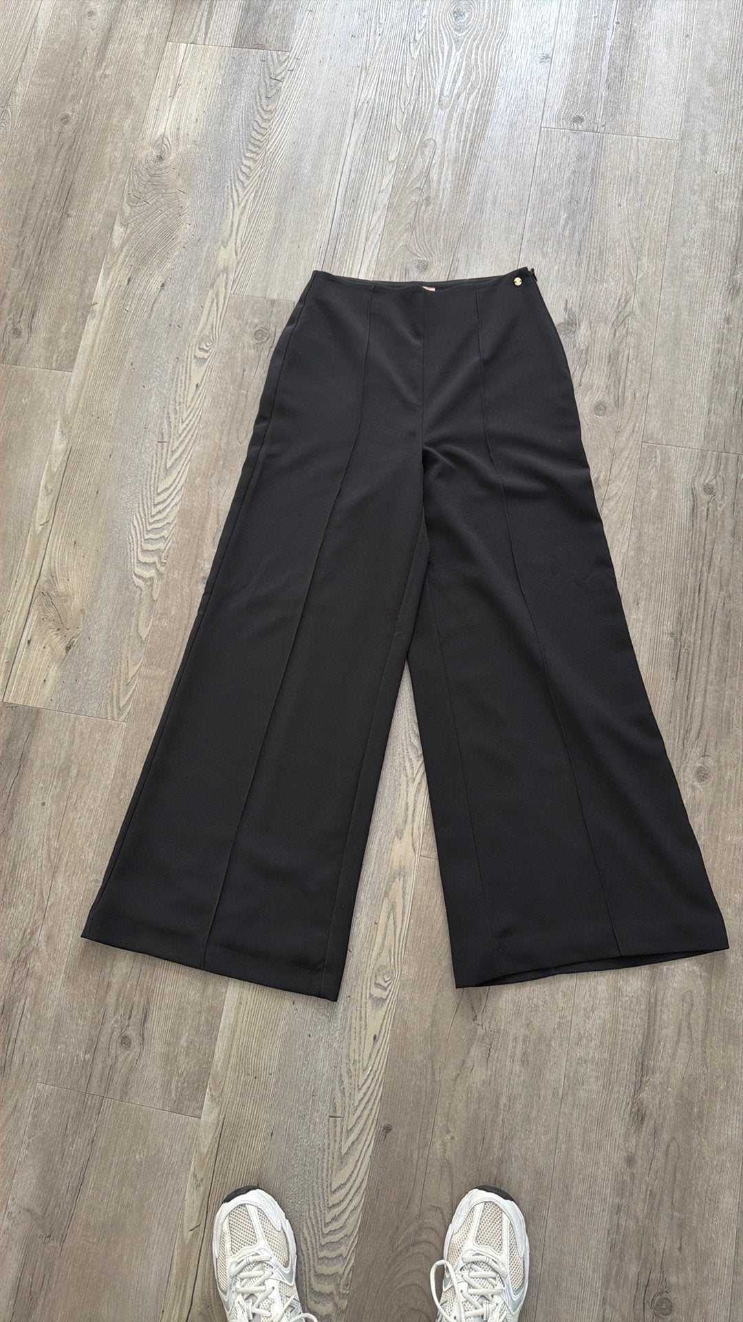 Nette  wijde zwarte broek Josh V maat M, Kleding | Dames, Maat 38/40 (M), Zwart, Ophalen of Verzenden, Zo goed als nieuw