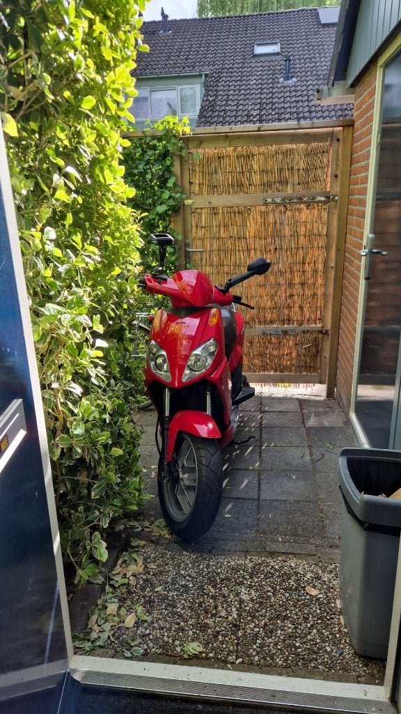 aprilia sportcity, Ophalen, Gebruikt, Overige modellen, Maximaal 45 km/u