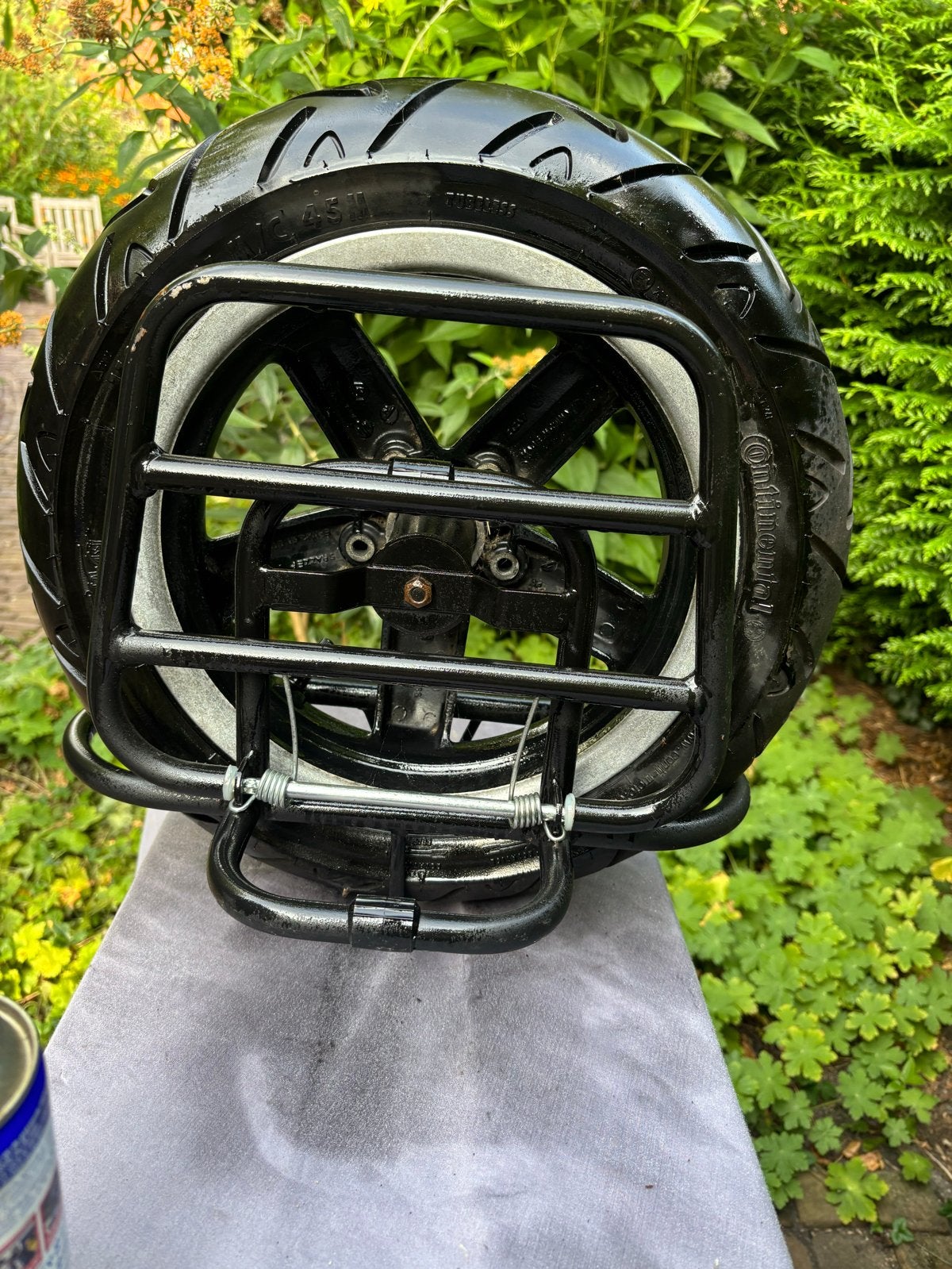 Vespa Sprint/Primavera Achterdrager met Reservewiel, Ophalen of Verzenden, Zo goed als nieuw