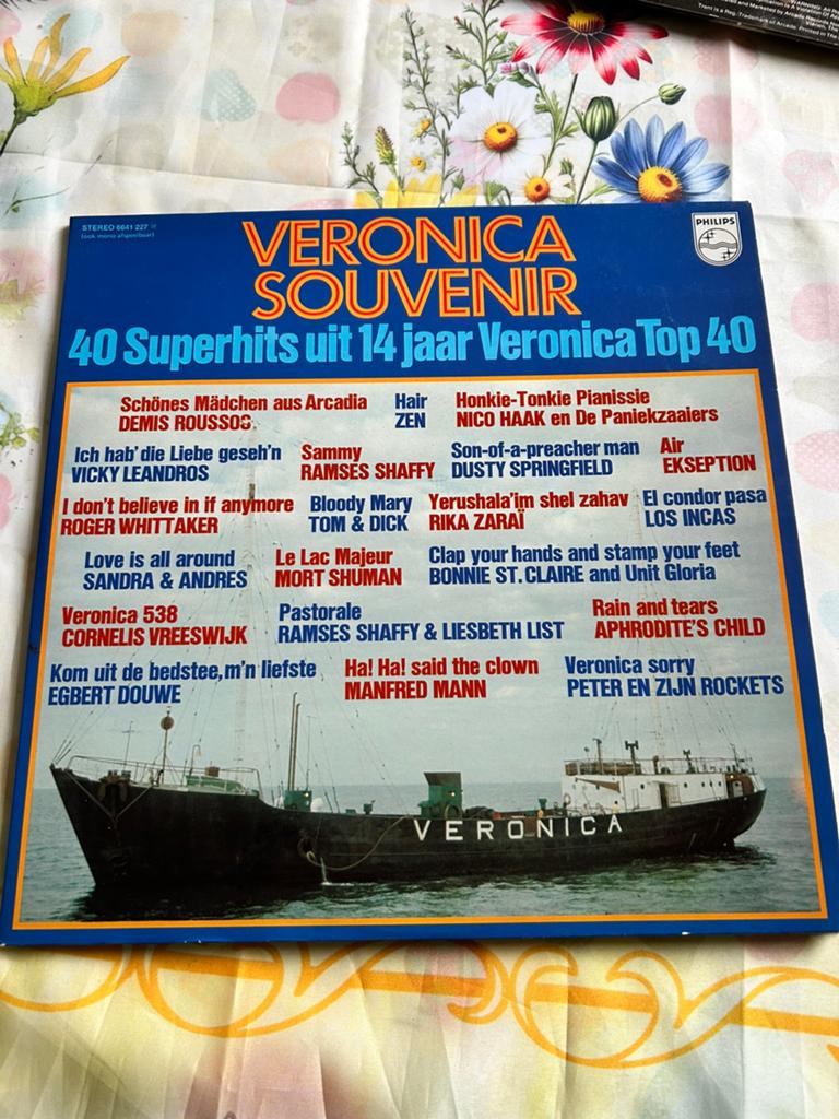 Veronica Souvenir - 40 Superhits uit 14 jaar Veronica Top 40, Gebruikt, Ophalen of Verzenden, 12 inch, Dubbel-LP