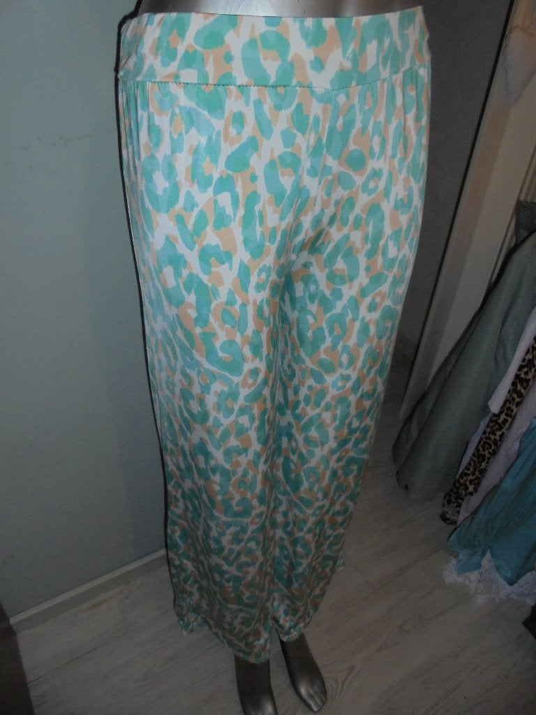 nieuwe prachtige wijde broek stretch past tm 44, Made in Italy, Overige kleuren, Maat 42/44 (L), Nieuw