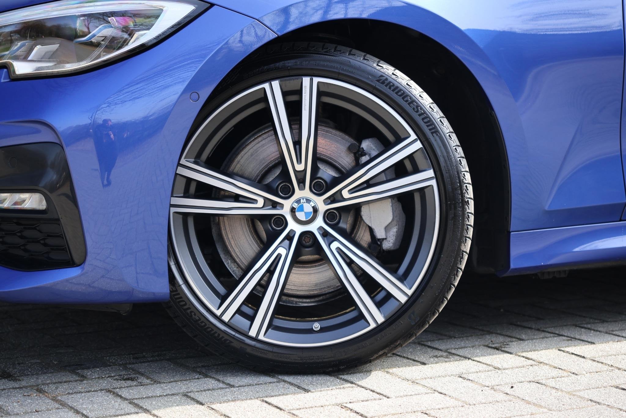 BMW 3-serie Touring 330i xDrive High Executive M-pakket | Pa, Auto's, Automaat, 1998 cc, Gebruikt, Euro 6