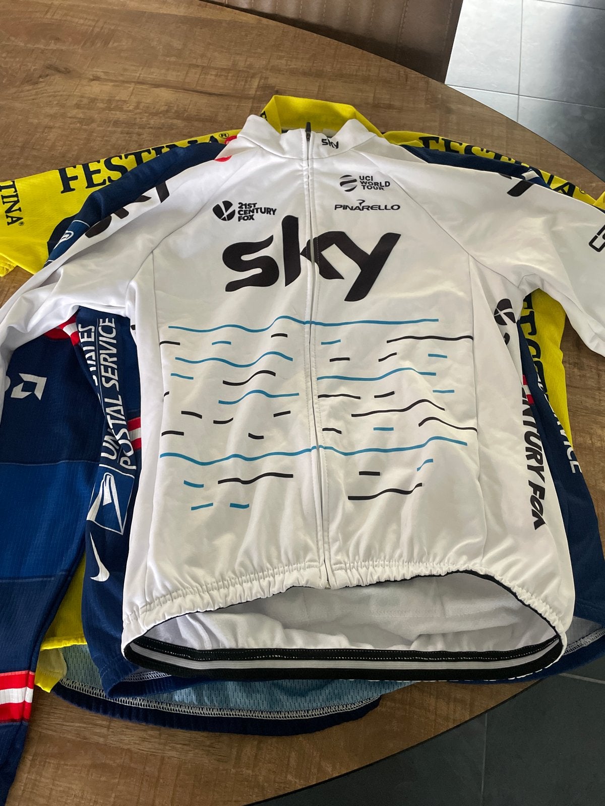 Team Sky wielershirt - Wit, maat M, Ophalen of Verzenden, Zo goed als nieuw, Helm