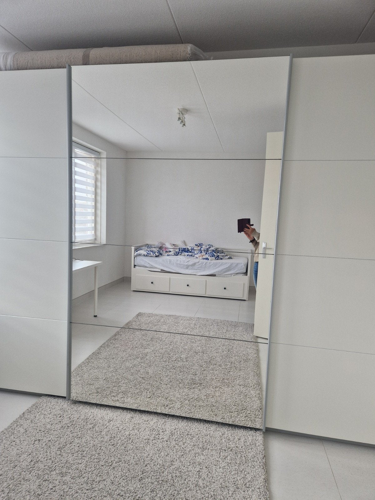Haco kledingkast met spiegel en schuifdeuren, Ophalen, Gebruikt