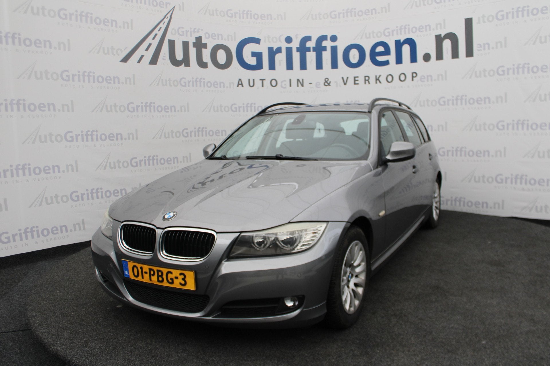 BMW 3 Serie Touring 318i nette 6-bak met cruisecontrol, Auto's, Handgeschakeld, Grijs, 1405 kg, 5 stoelen