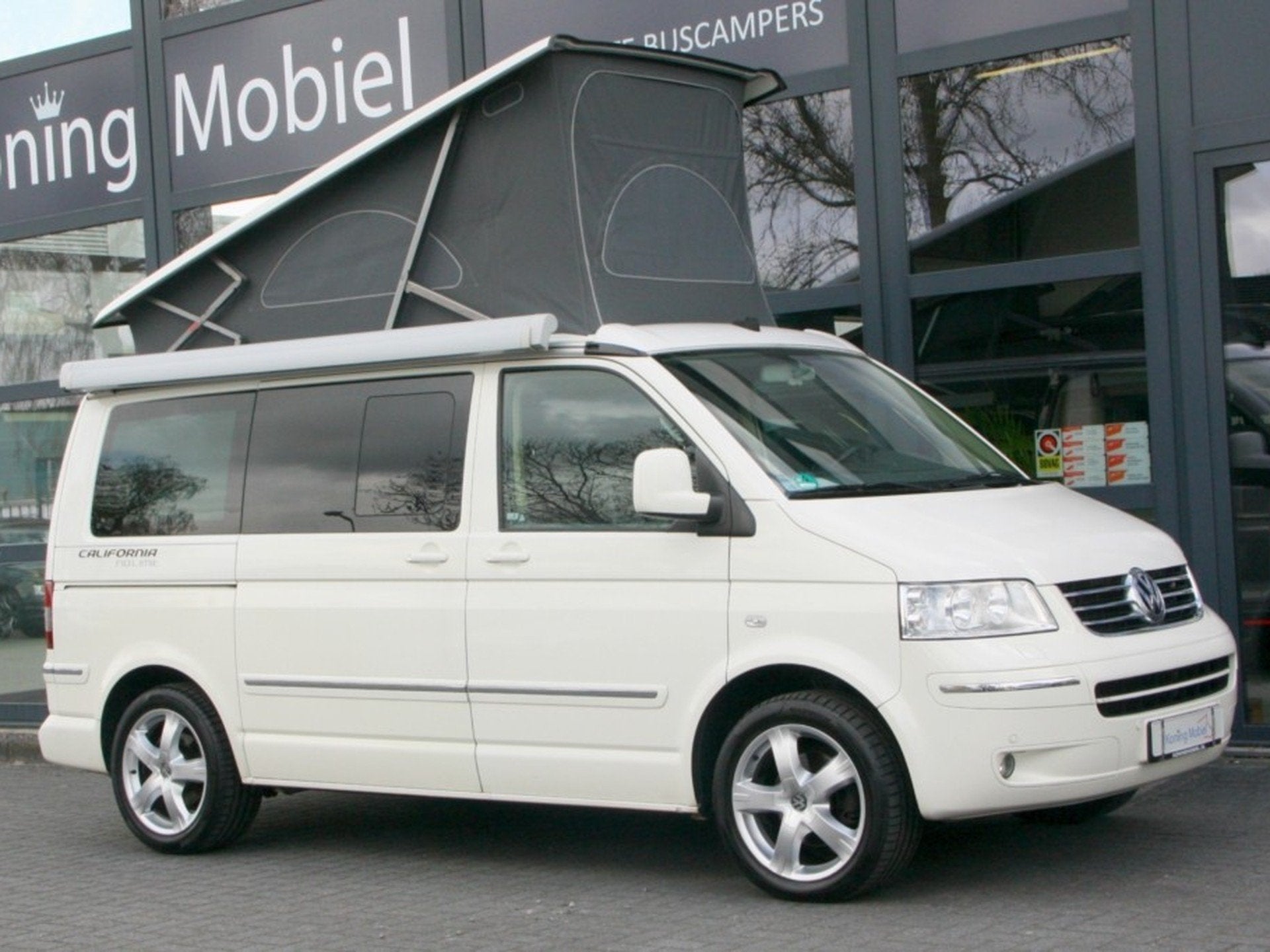 Uniek; Volkswagen T5 California 2.5TDI No Limit, 222 wereldw, Caravans en Kamperen, Campers, Volkswagen, Bedrijf, Handgeschakeld