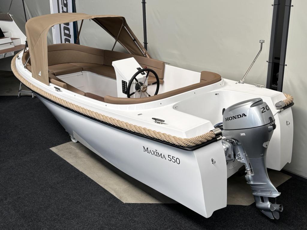 Maxima 550, 5 m, Nieuw, Buitenboordmotor, Polyester