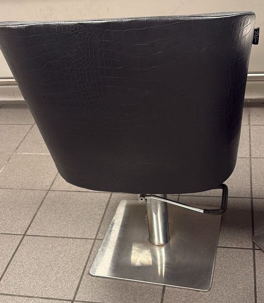 kappersstoelen 3 stuks, Ophalen, Drie, Zwart, Zo goed als nieuw