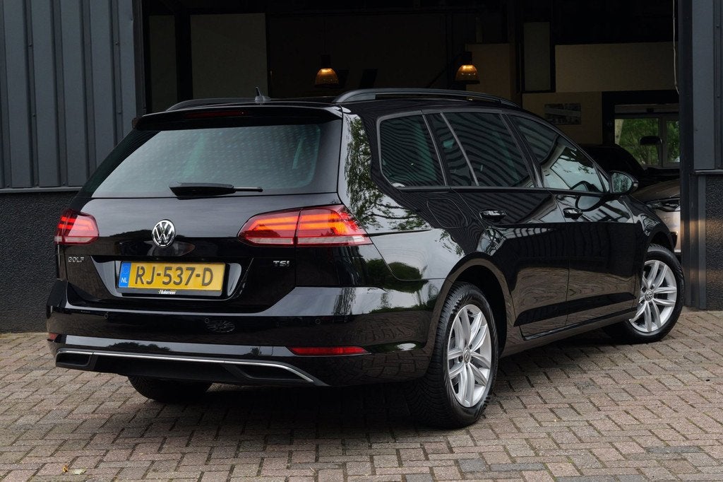 Volkswagen Golf Variant 1.0 TSI Comfortline CarPlay|Navi|Cru, Auto's, Volkswagen, Voorwielaandrijving, Gebruikt, Euro 6, Zwart