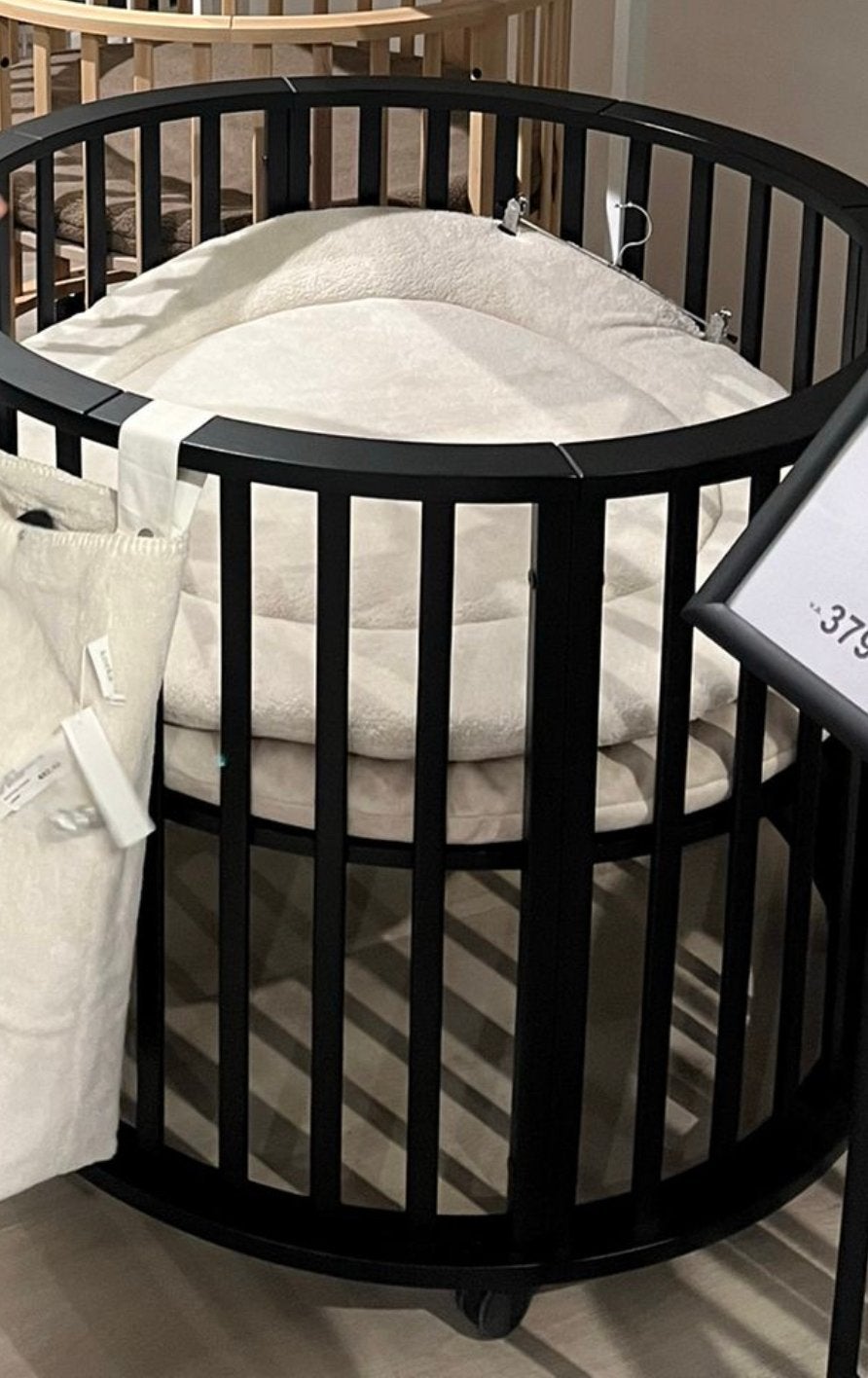 Europe Baby Circa Ronde Box Zwart, Matras, Boxkleed & Boxzak, Kinderen en Baby's, Ophalen, Zo goed als nieuw, Rond, Boxkleed