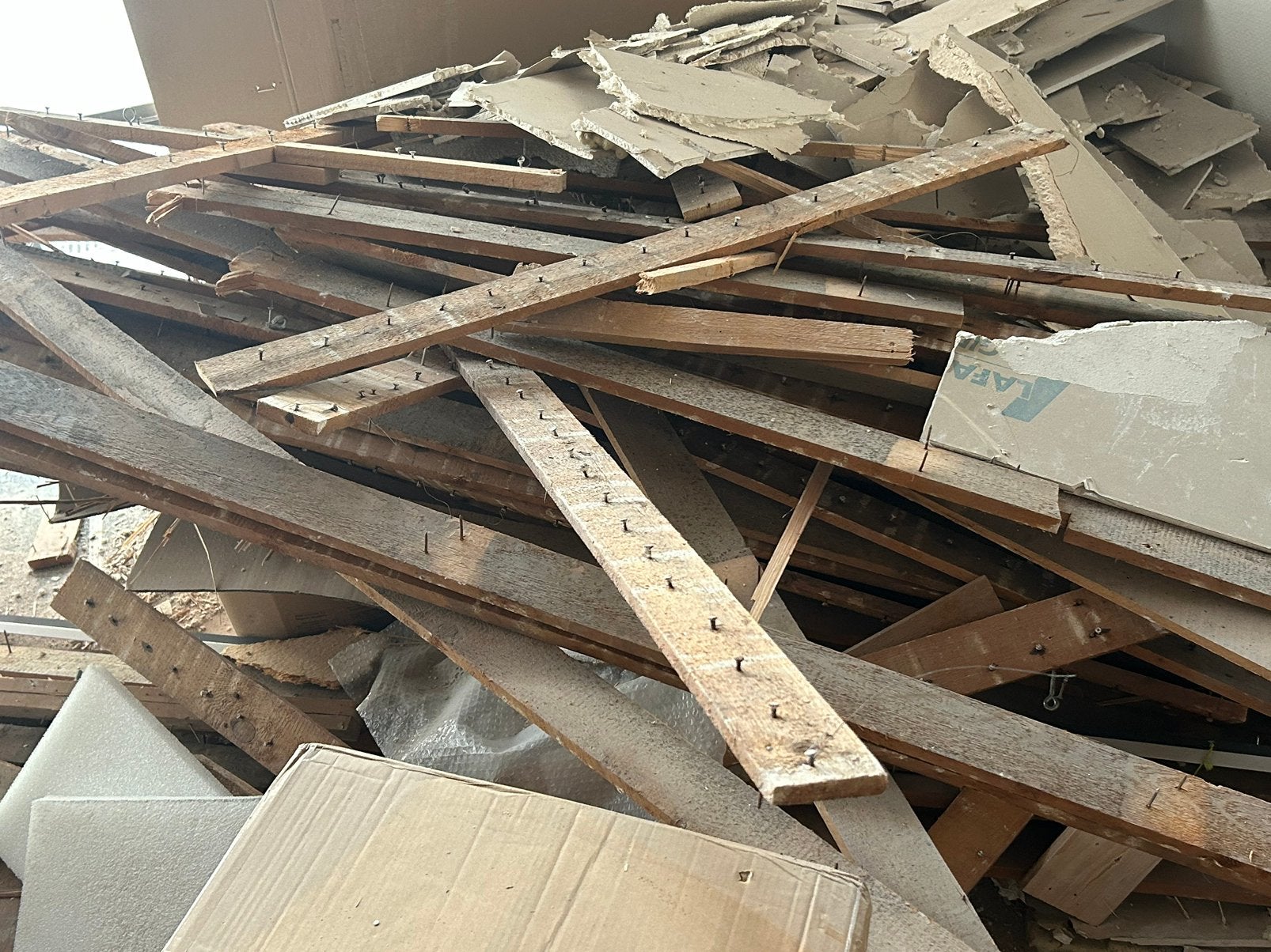 Raggelhout van 120 m2 plafond gratis op te halen, Ophalen, Minder dan 25 mm, Minder dan 200 cm, Plank