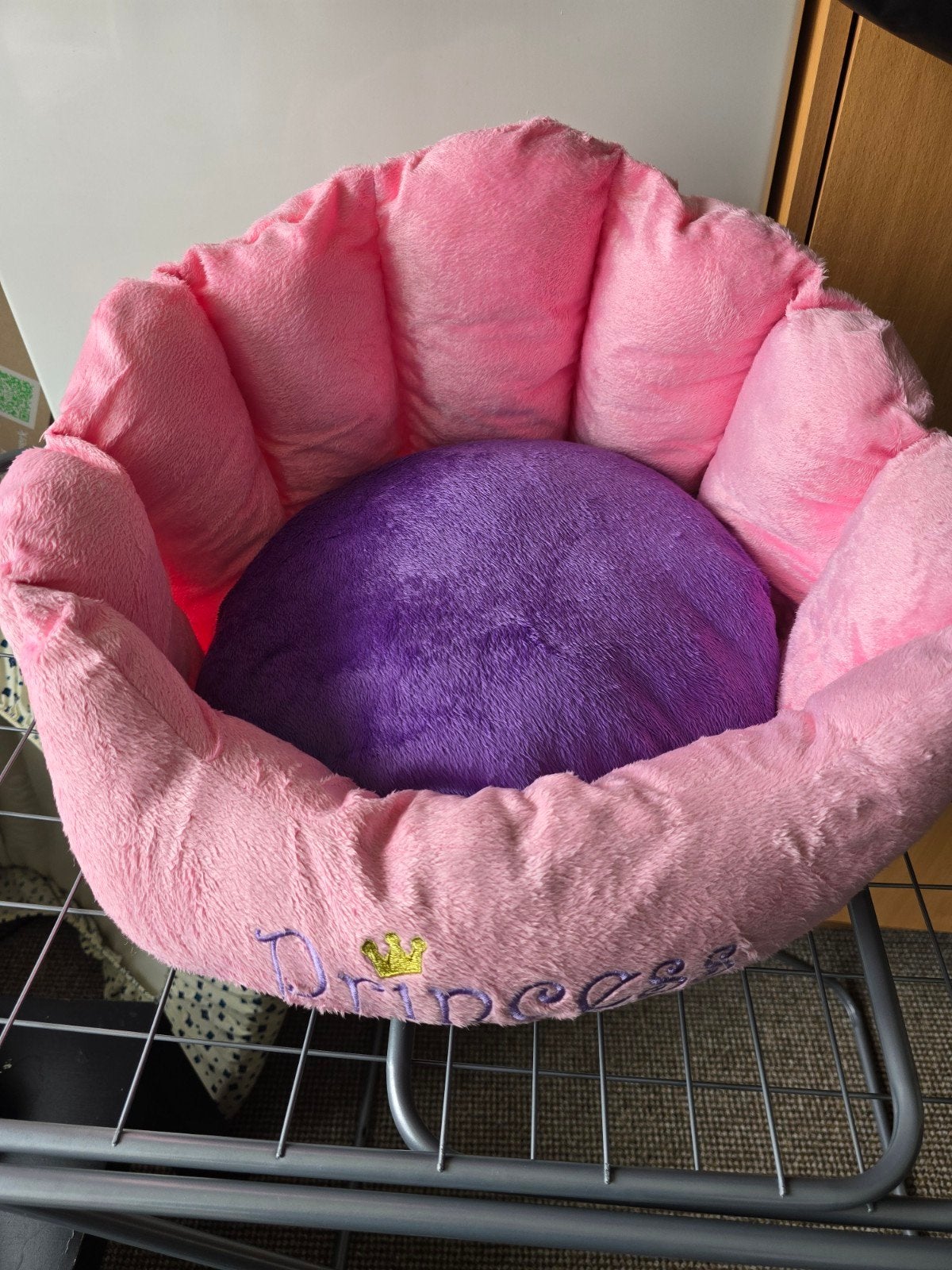 kattenmand prinses, Ophalen, Zo goed als nieuw