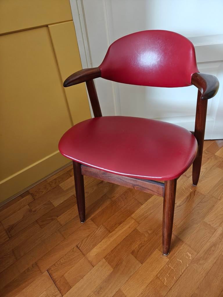2 koehoorn stoelen van Tijsseling., Ophalen