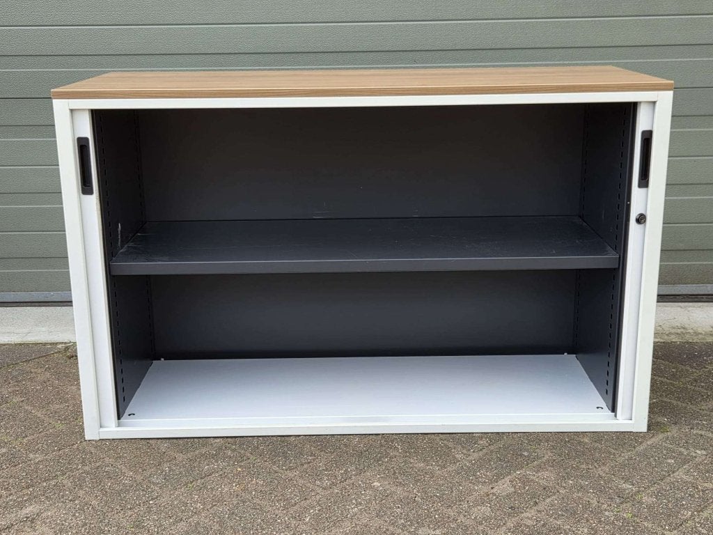 Voortman roldeurkast 120b x 74h x 45d, Edisonweg 3 1446 TM Purmerend, 100 tot 150 cm, Meerdere deuren, Voortman